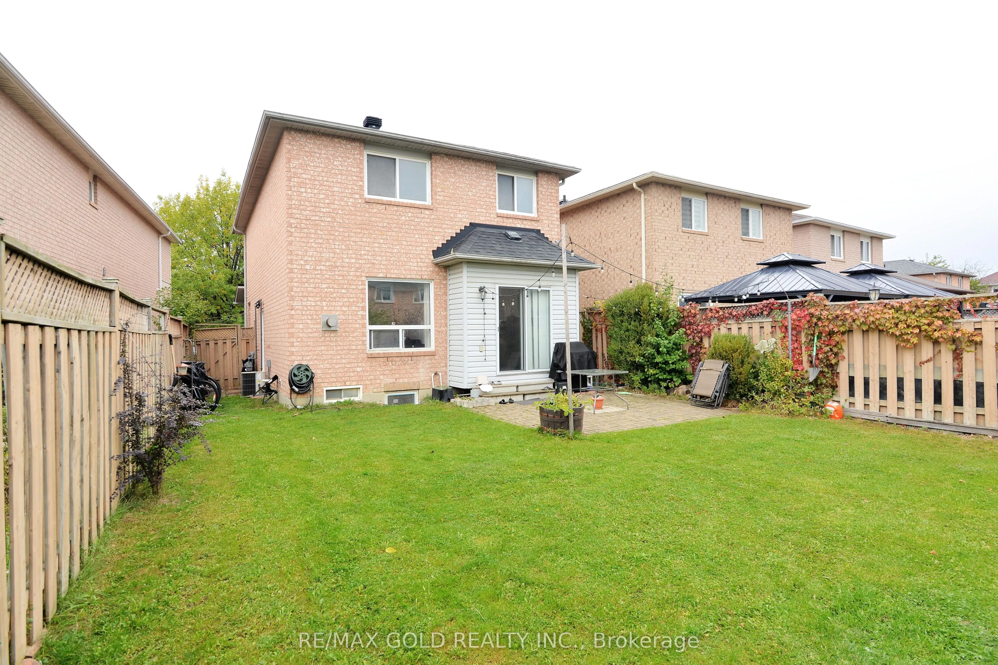 29 Trailridge Drive