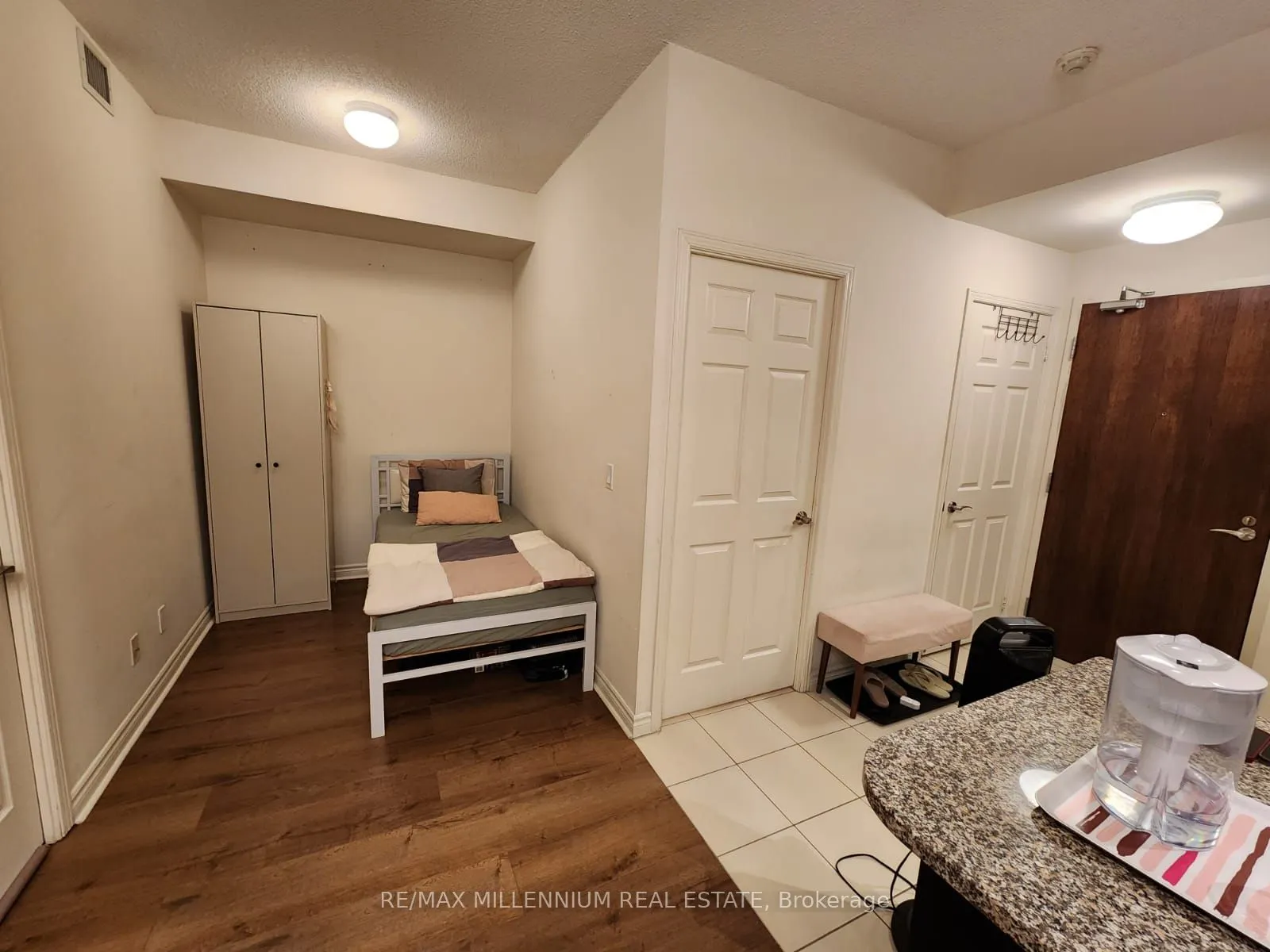 339 Rathburn Road W, #607