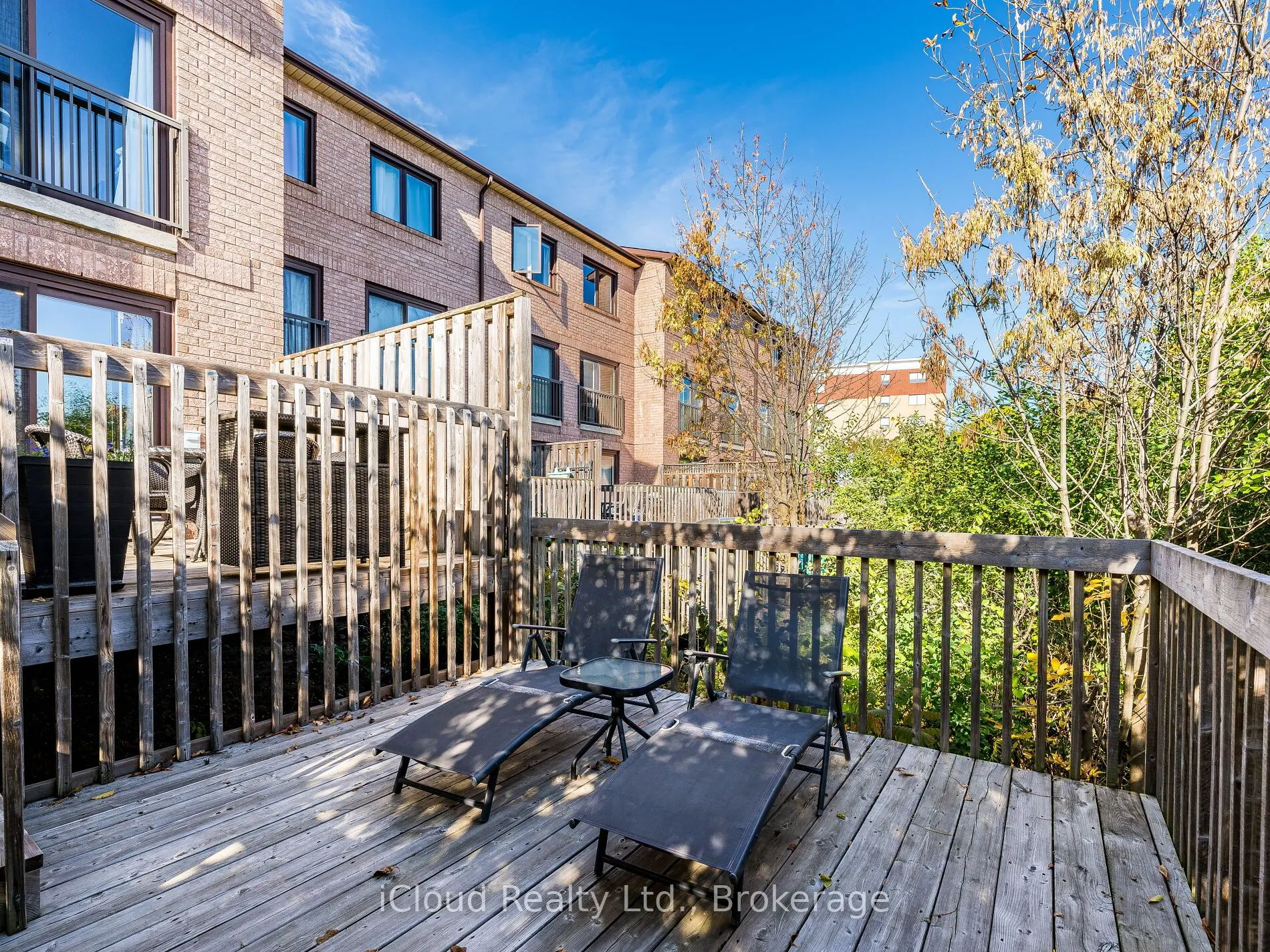 1100 Queens Avenue, #16
