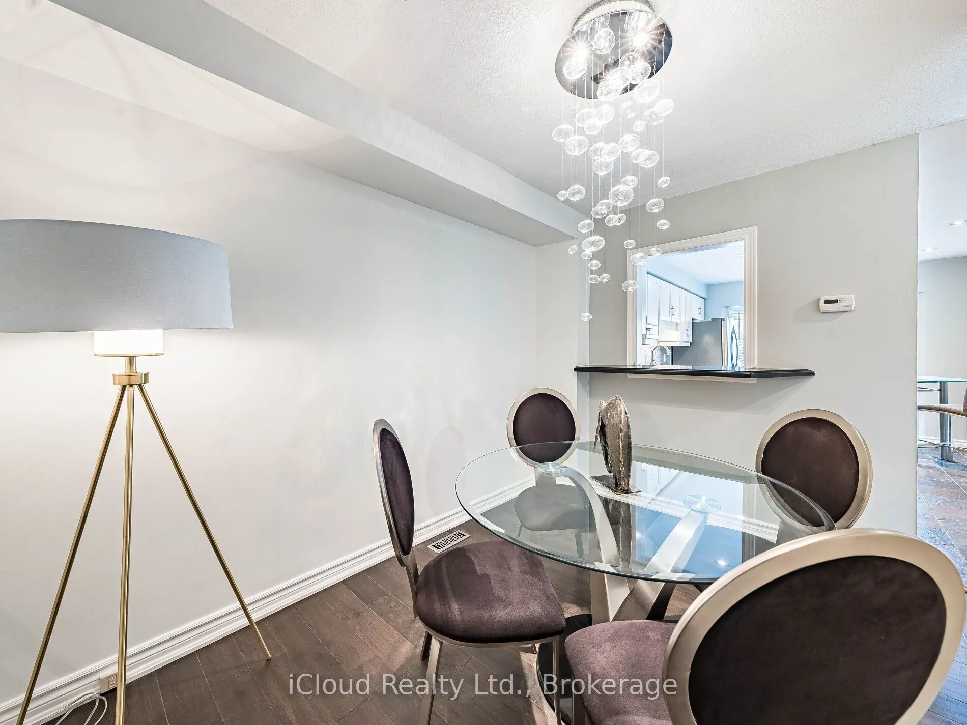 1100 Queens Avenue, #16