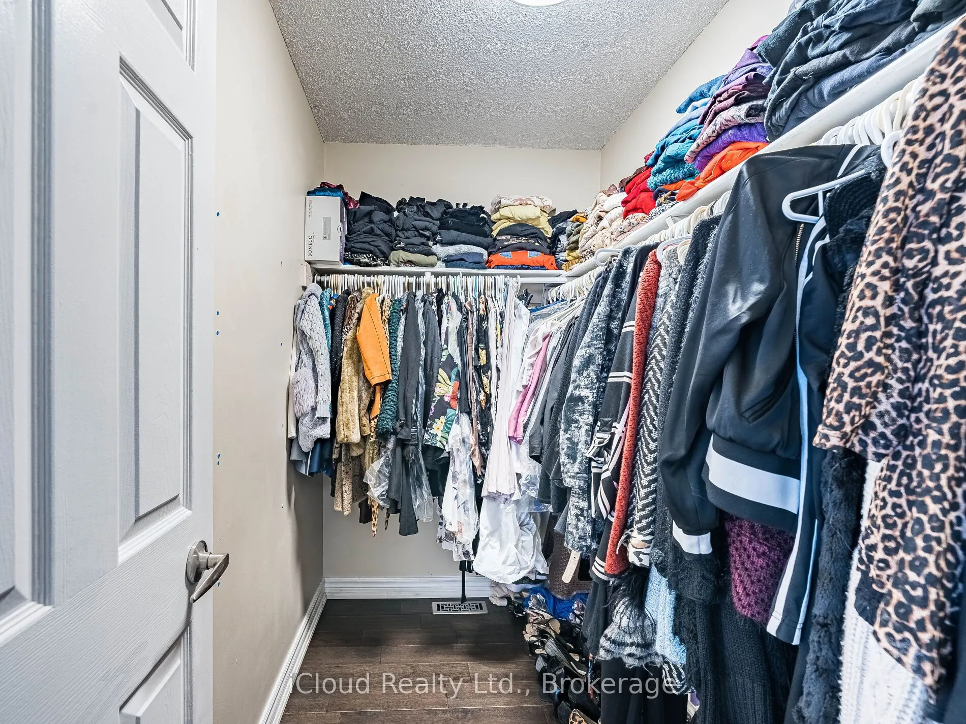1100 Queens Avenue, #16