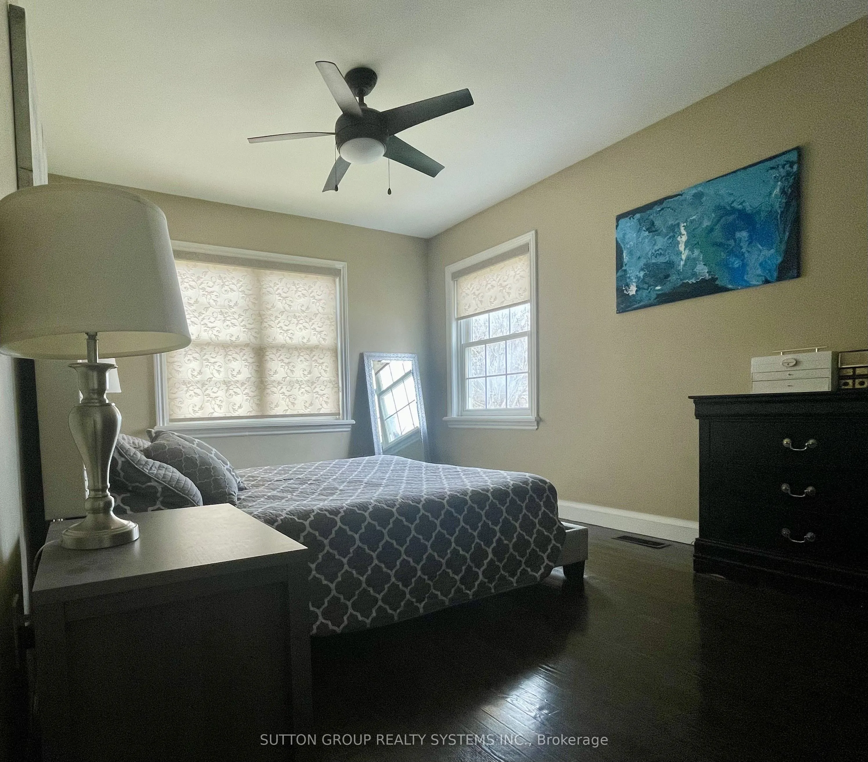 1 Elmlea Avenue