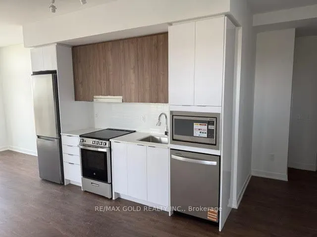 5105 Hurontario Street, #2502