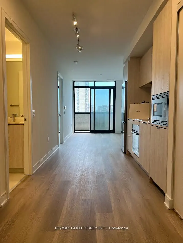 86 Dundas Street, #706