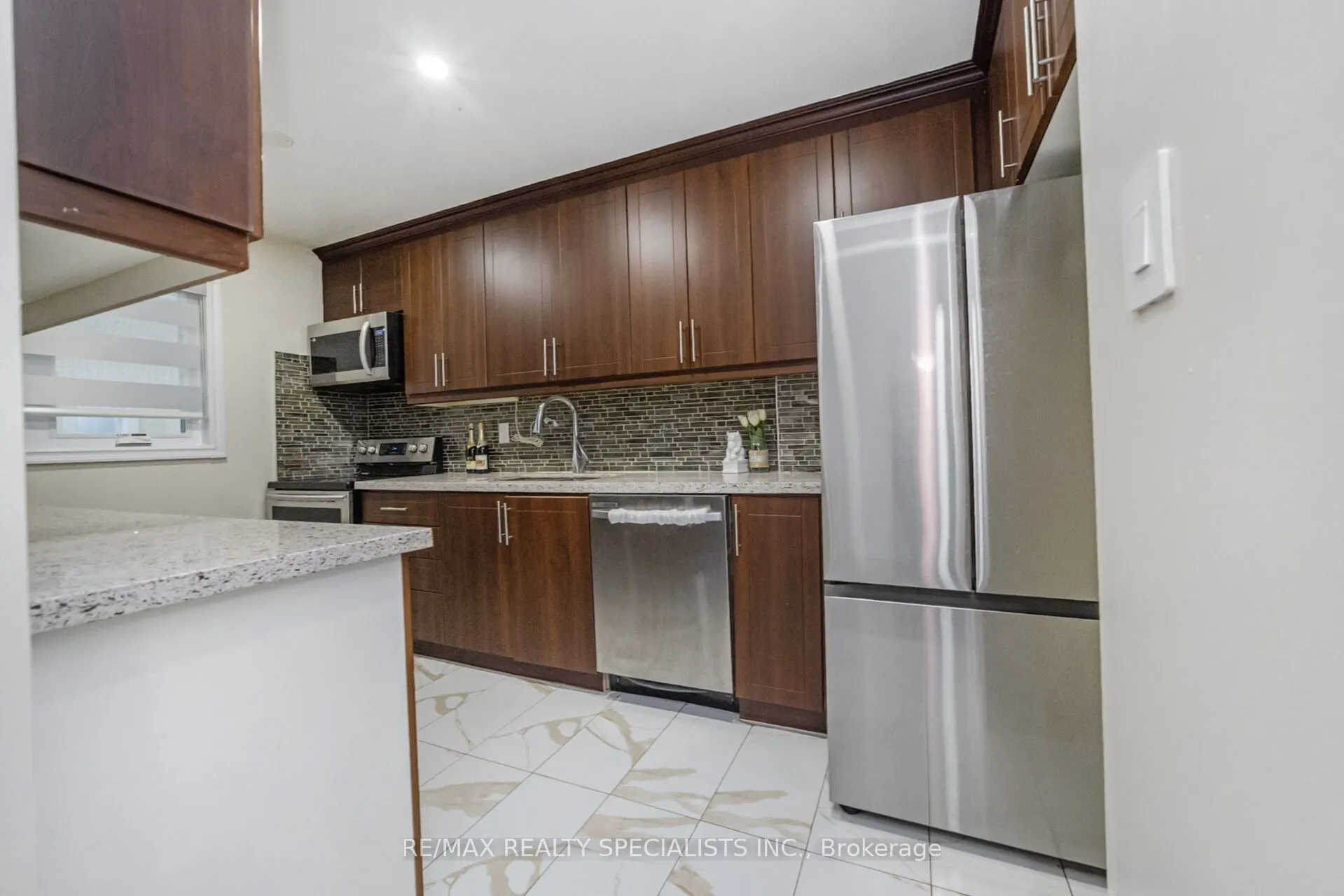 46 Hindquarter Court