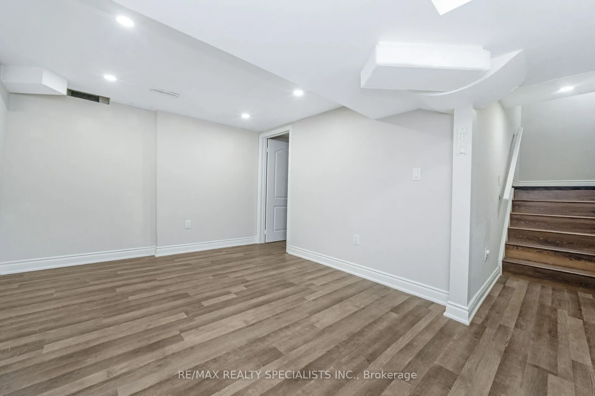 46 Hindquarter Court