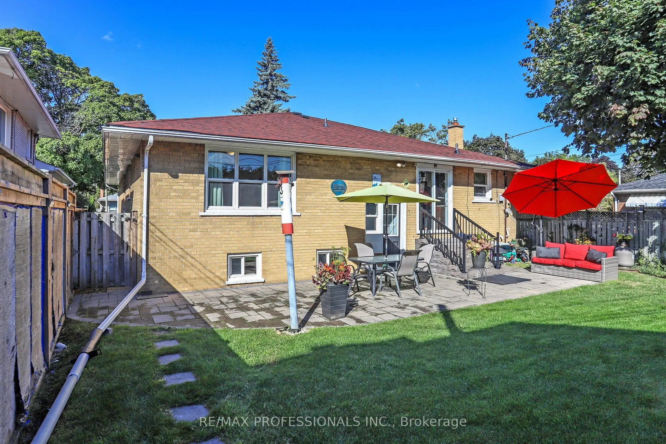 3 Hartsdale Drive