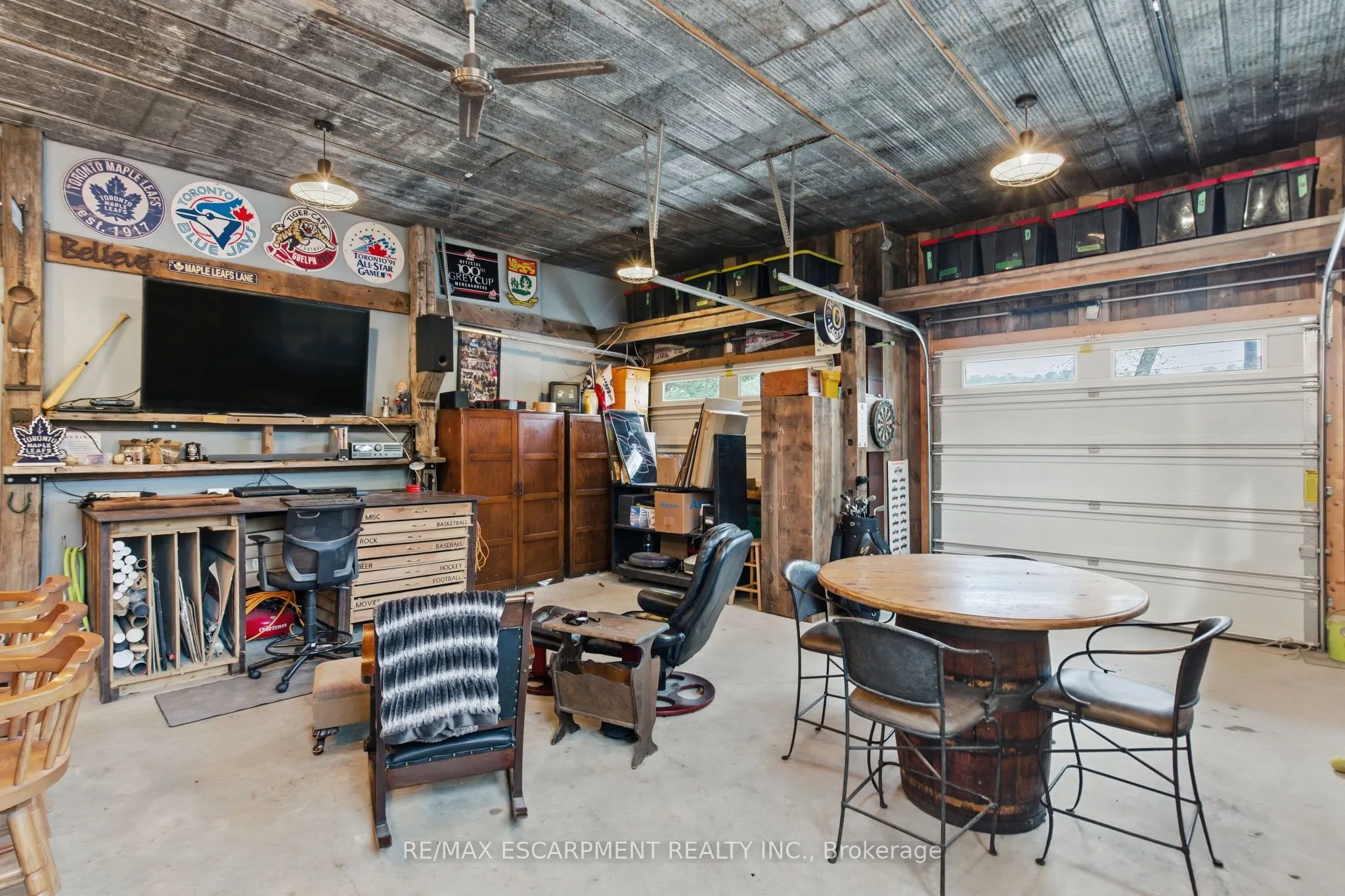 792 Old York Road