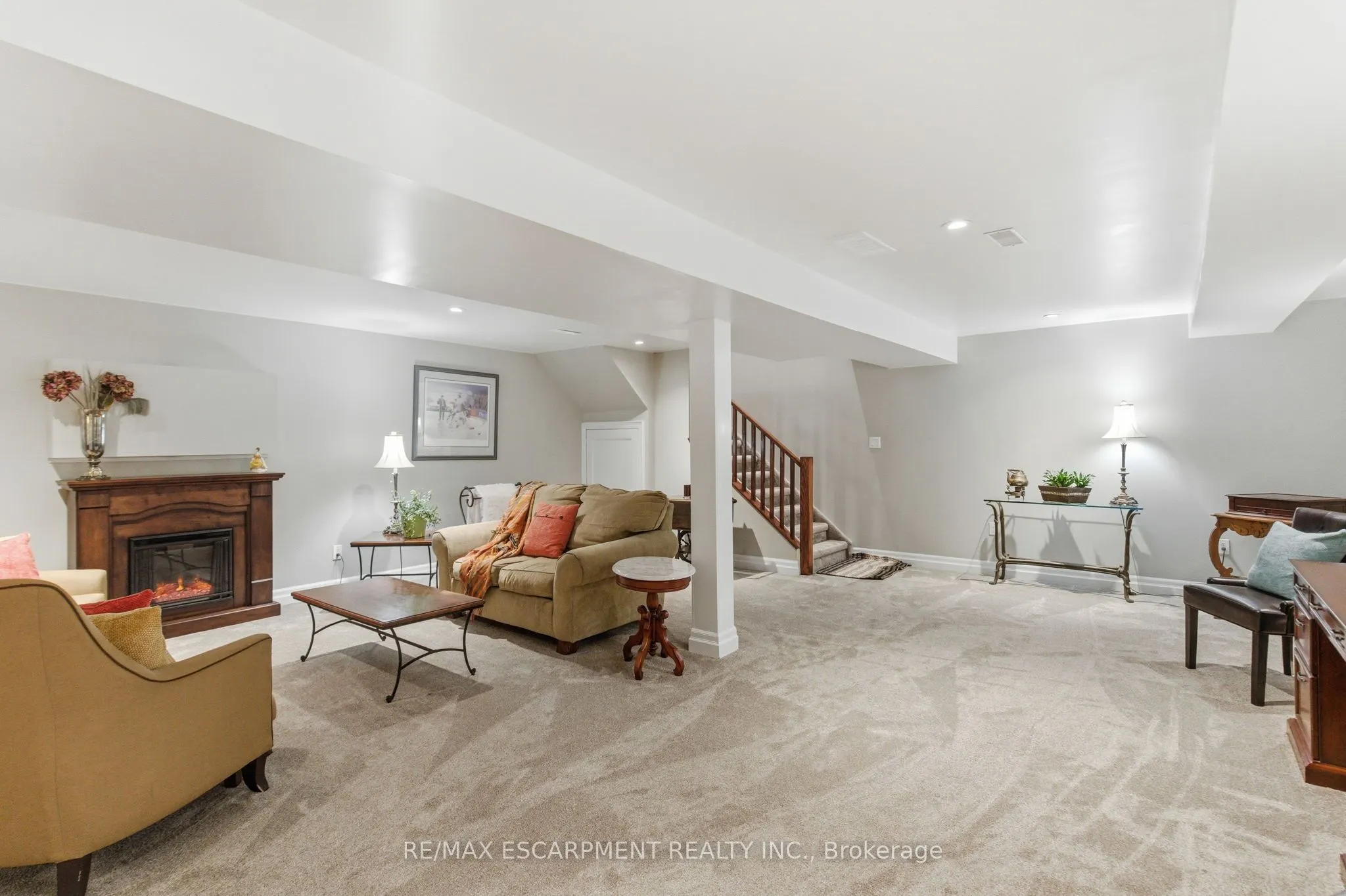 792 Old York Road