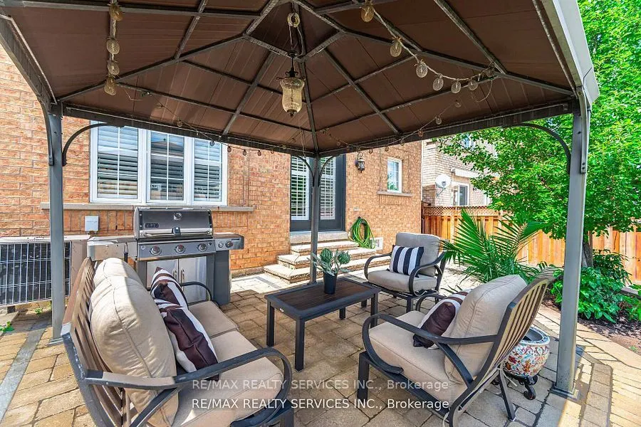 105 Sugarhill Drive