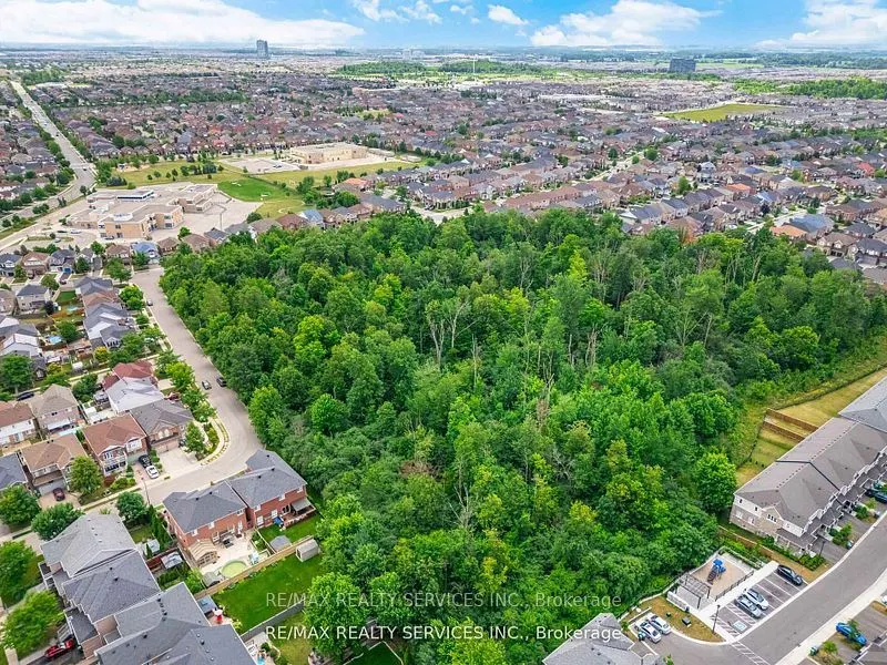 105 Sugarhill Drive