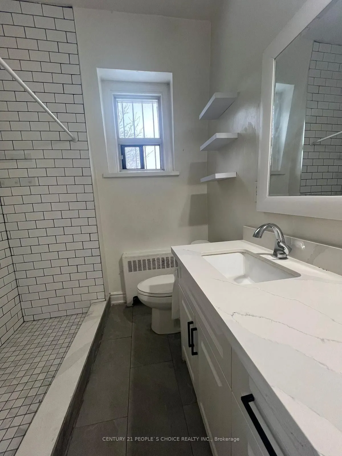 1528 Queen Street W, #1
