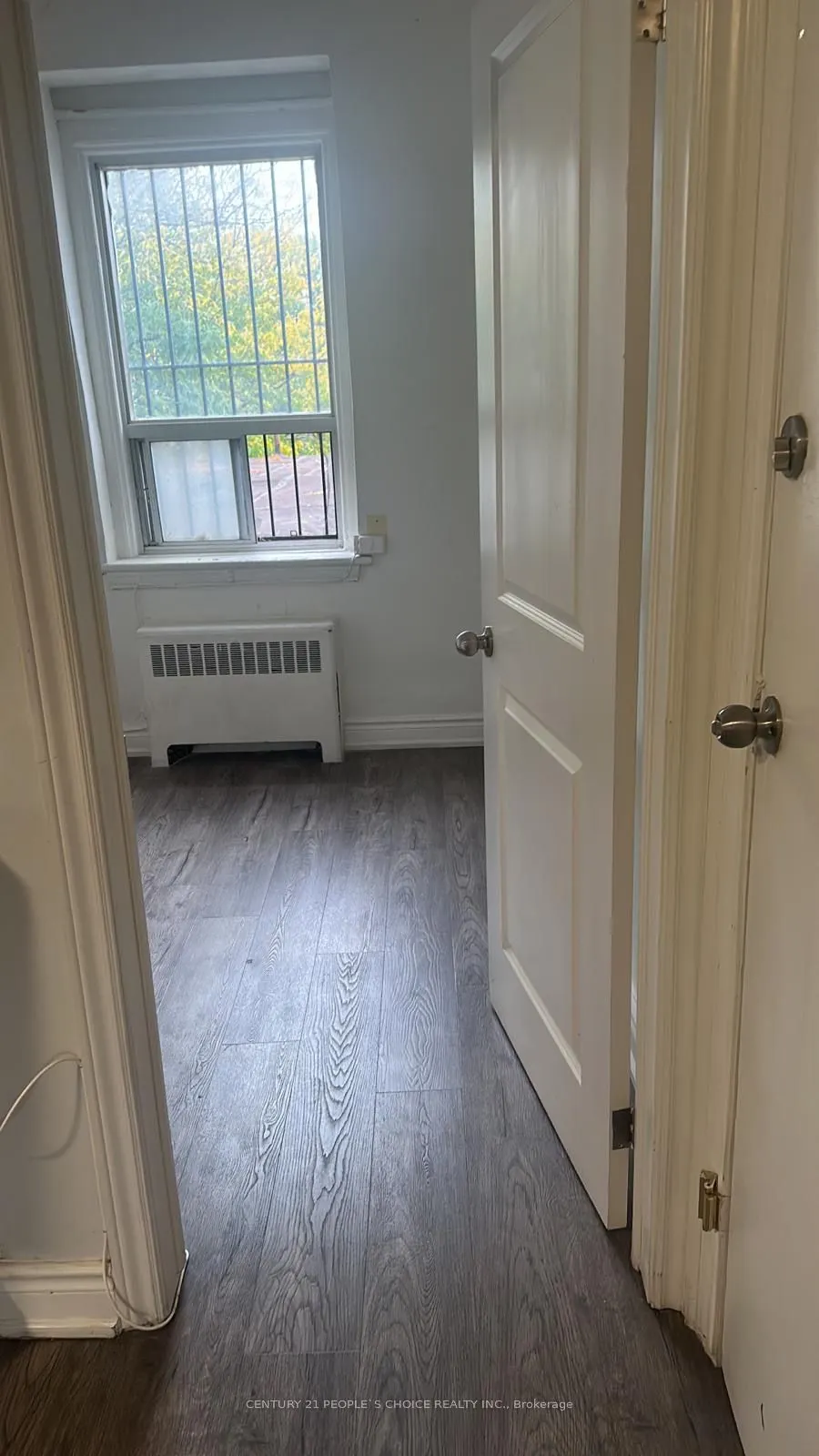 1528 Queen Street W, #1