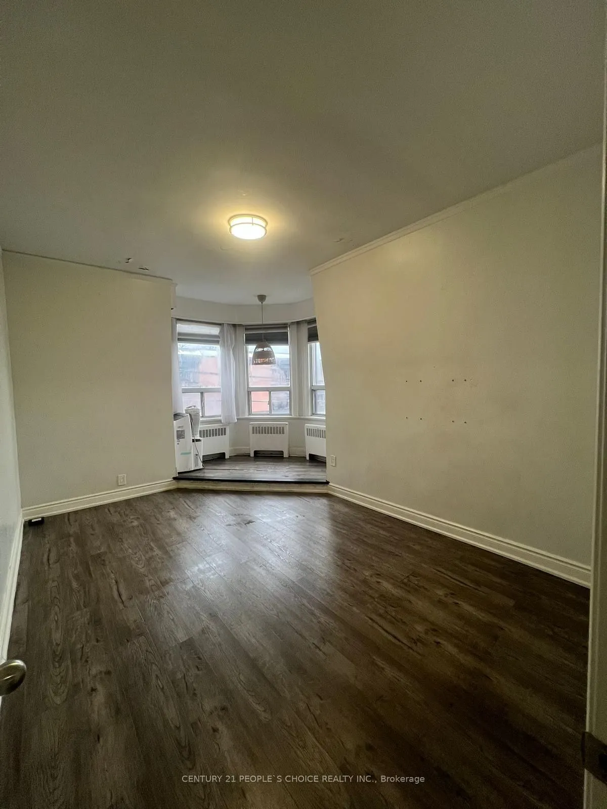 1528 Queen Street W, #1