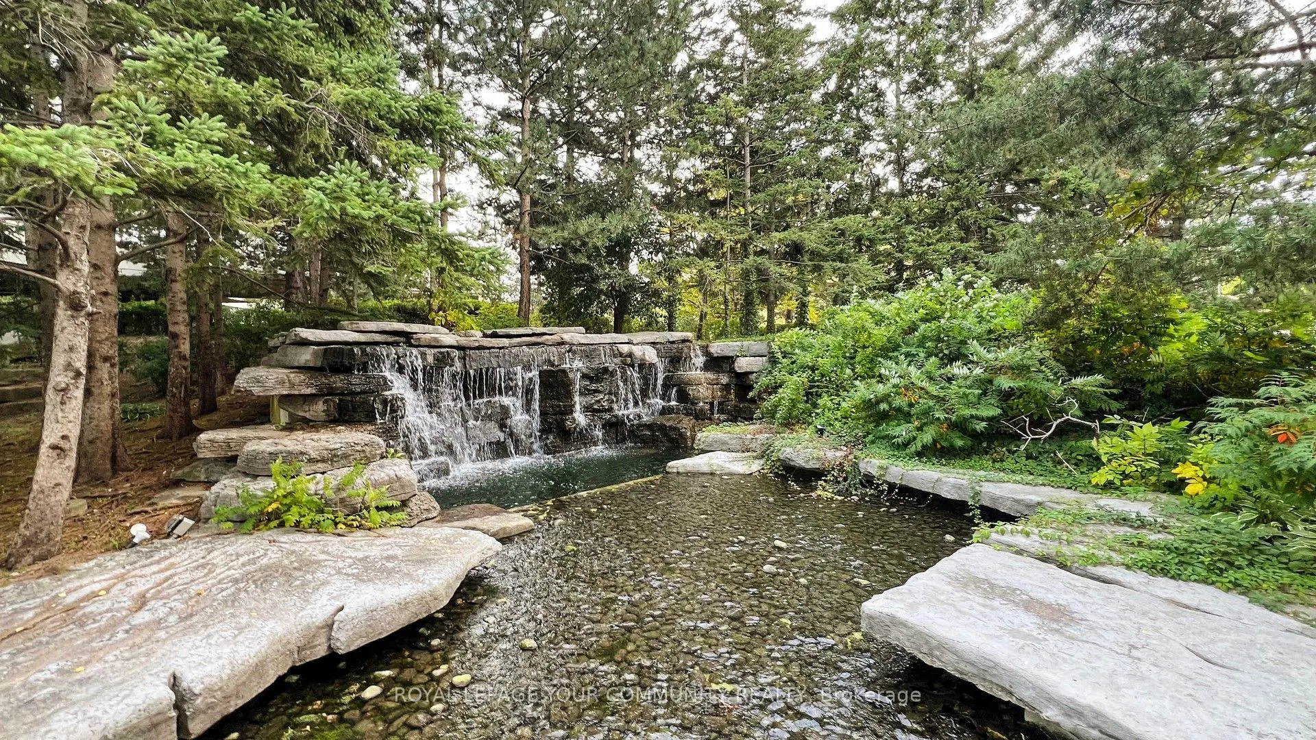 24 Hanover Road, #404