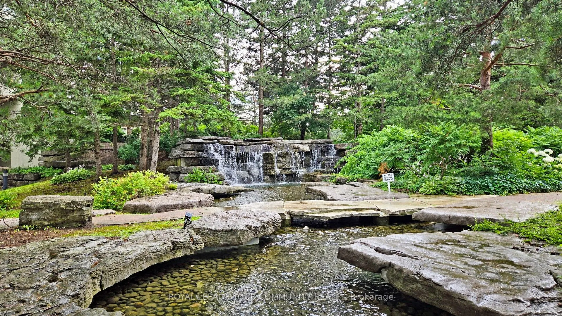 24 Hanover Road, #404
