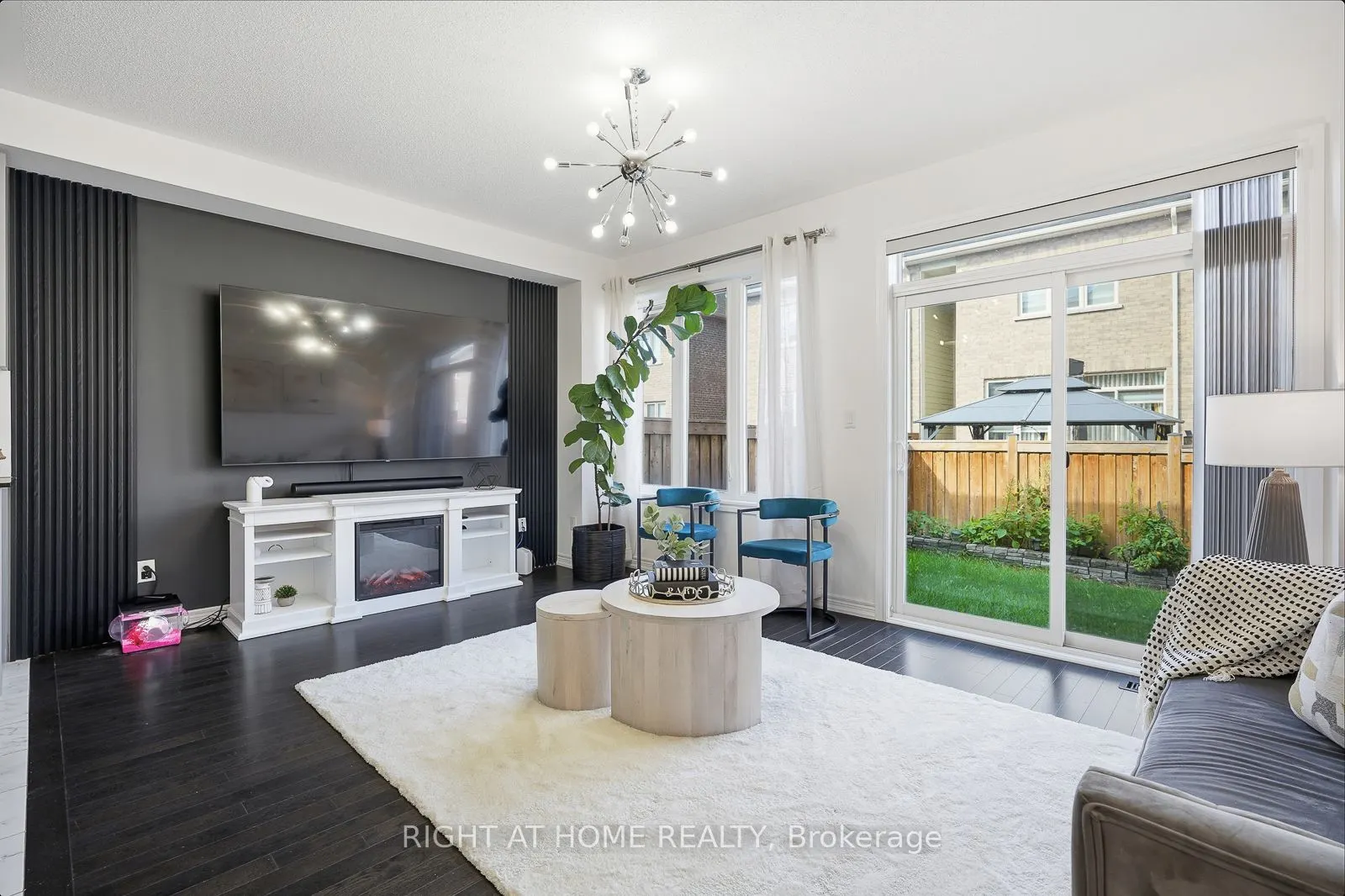 16 Angelfish Road