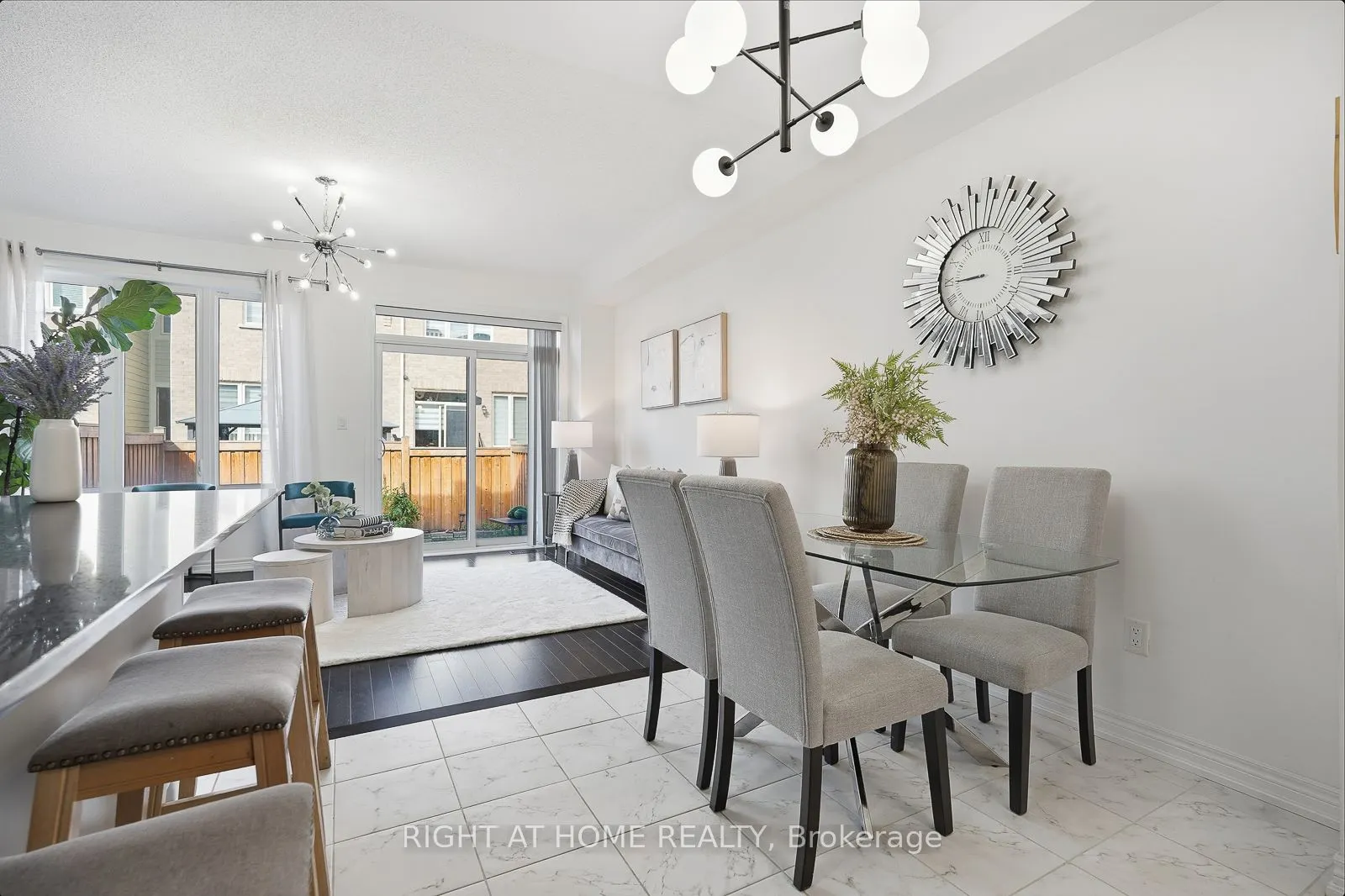 16 Angelfish Road