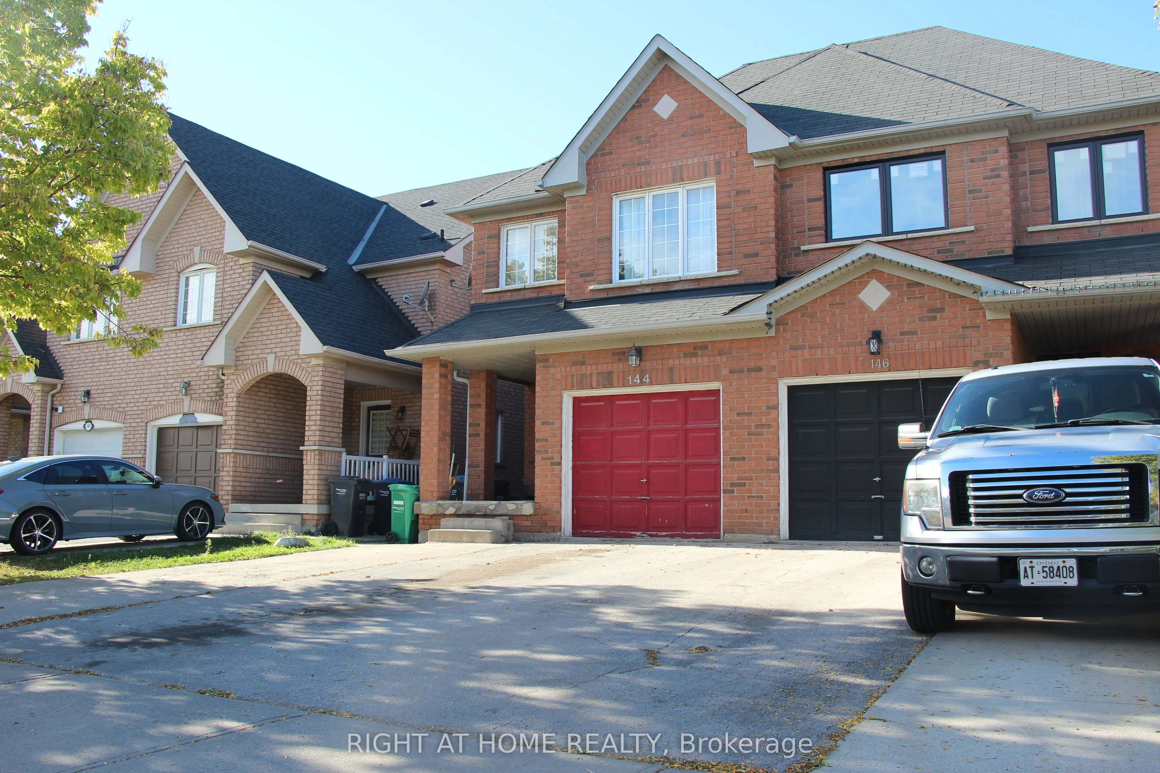 144 Cadillac Crescent