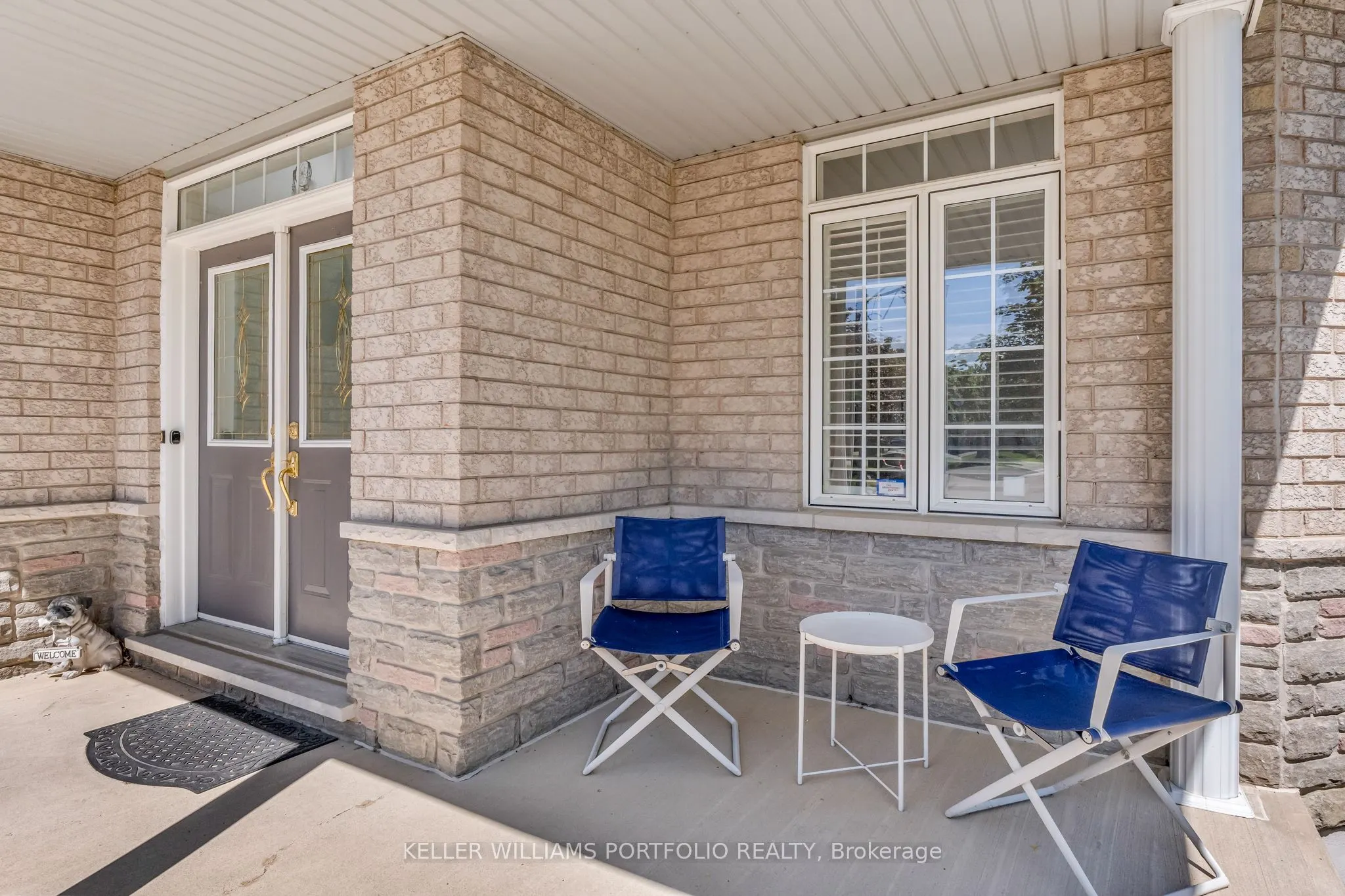 8 Vista View Court