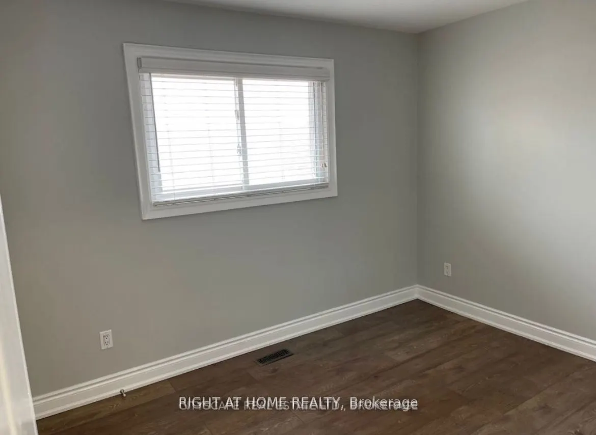 28 Major Oaks Drive, #Upper