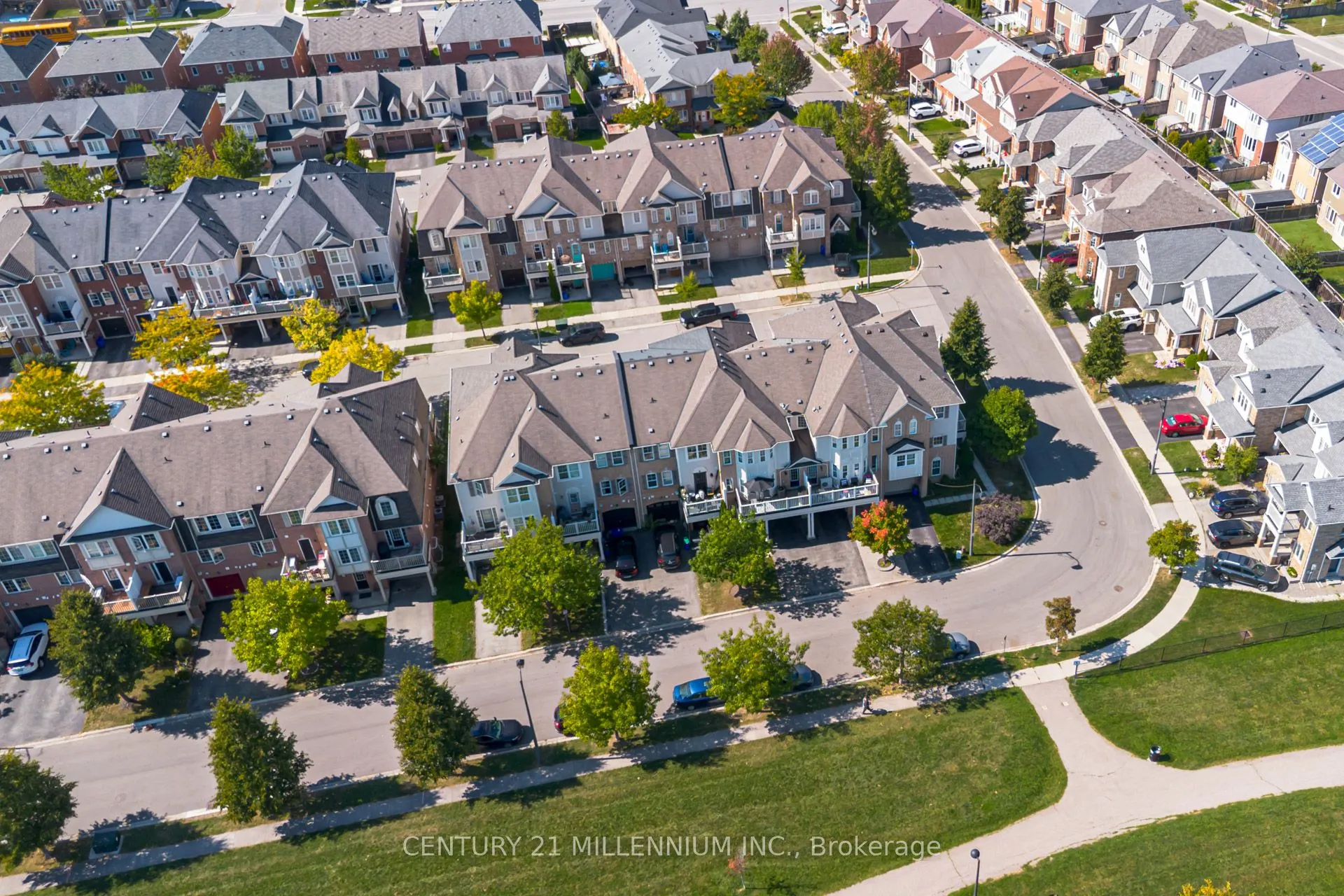 914 Ambroise Crescent