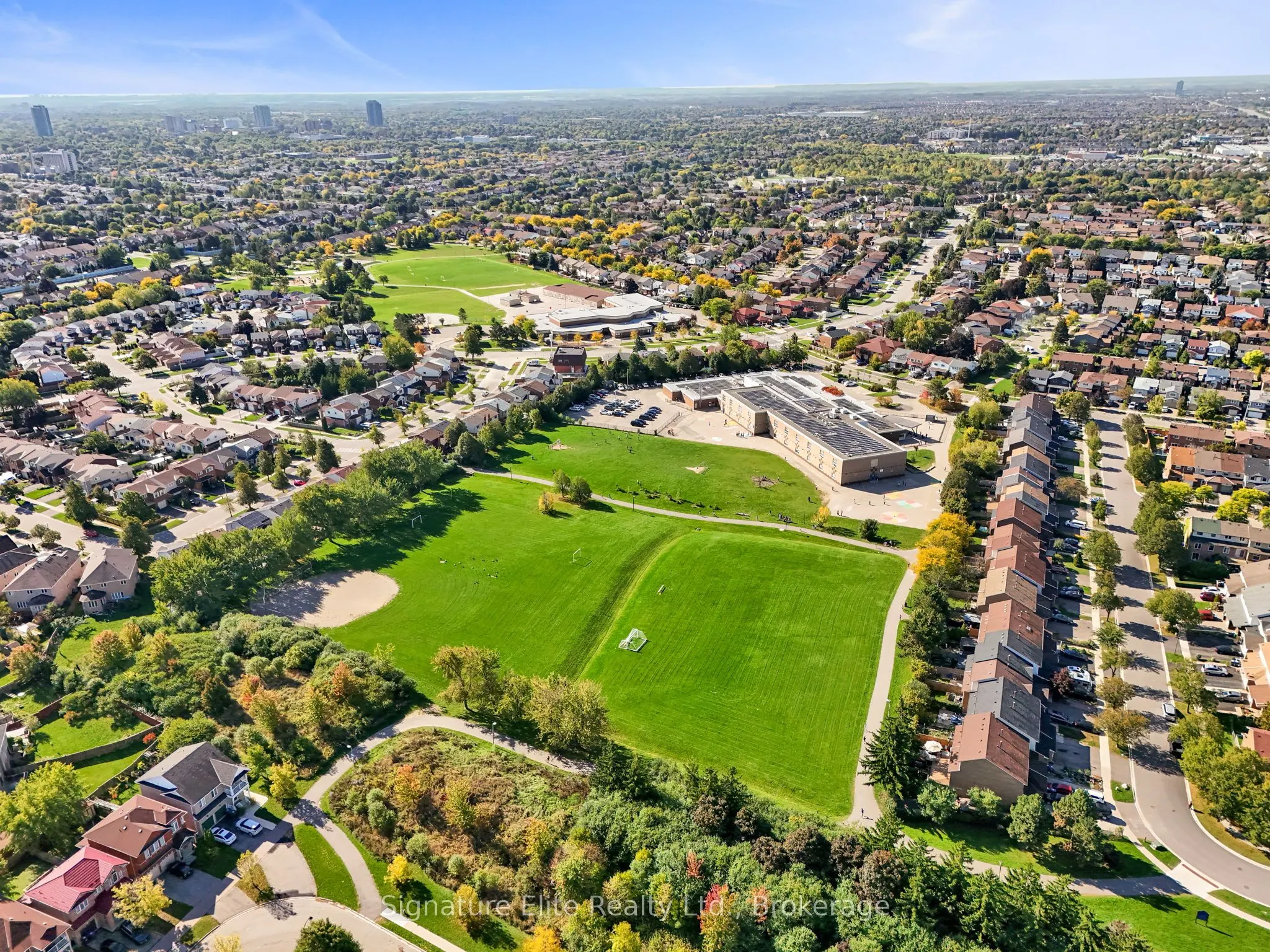 124 Rocky Point Crescent