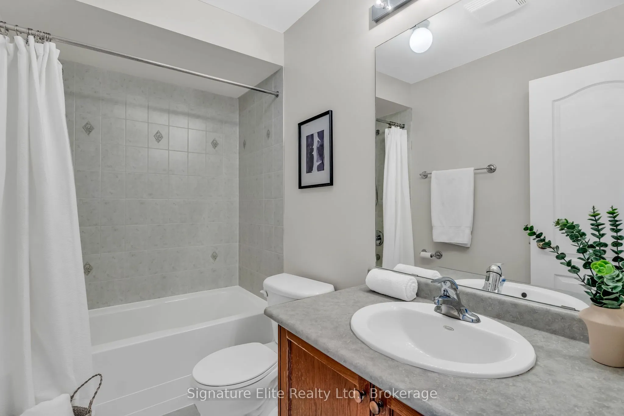 124 Rocky Point Crescent