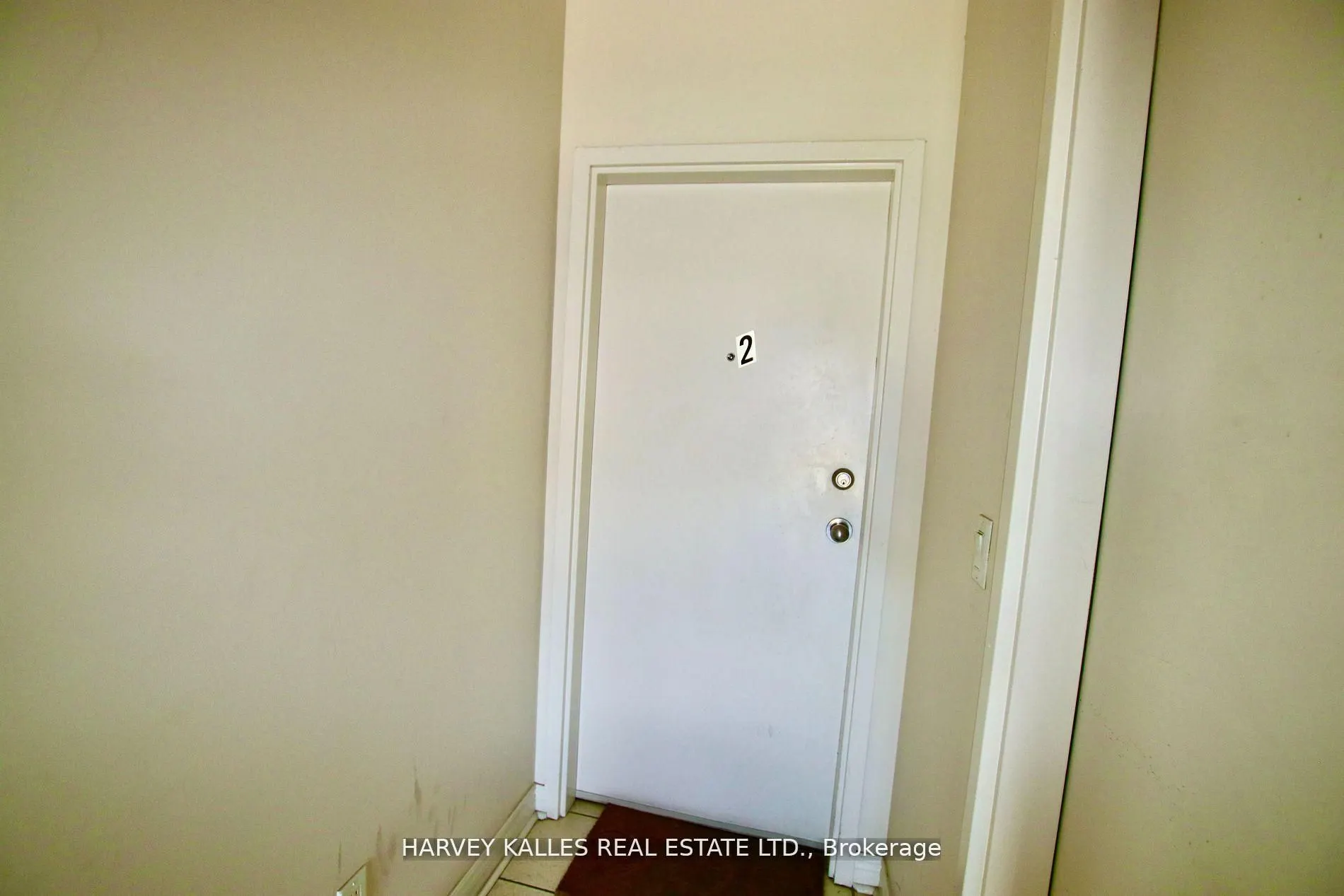 775 Ossington Avenue, #2