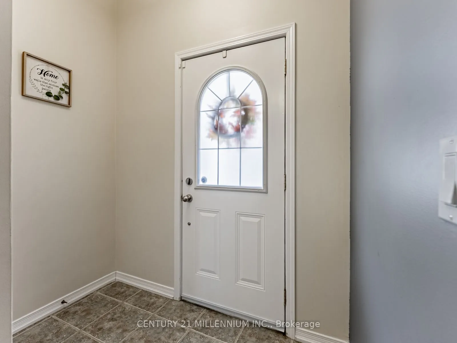 111 Cedar Lake Crescent, #127