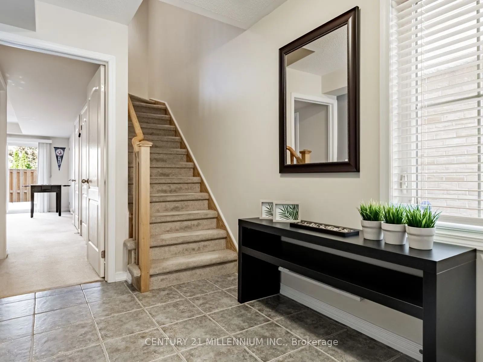 111 Cedar Lake Crescent, #127