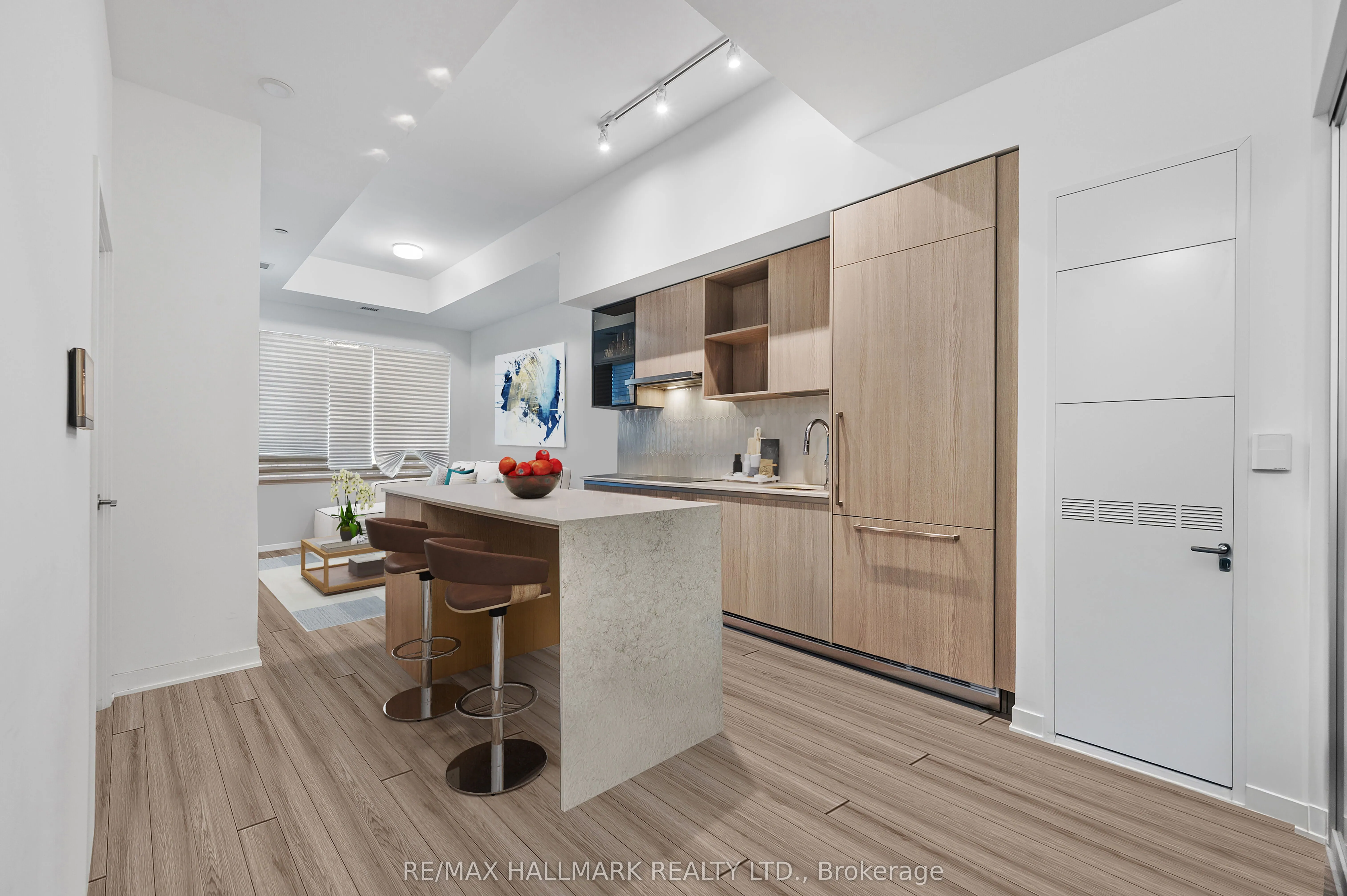 405 dundas Street W, #239