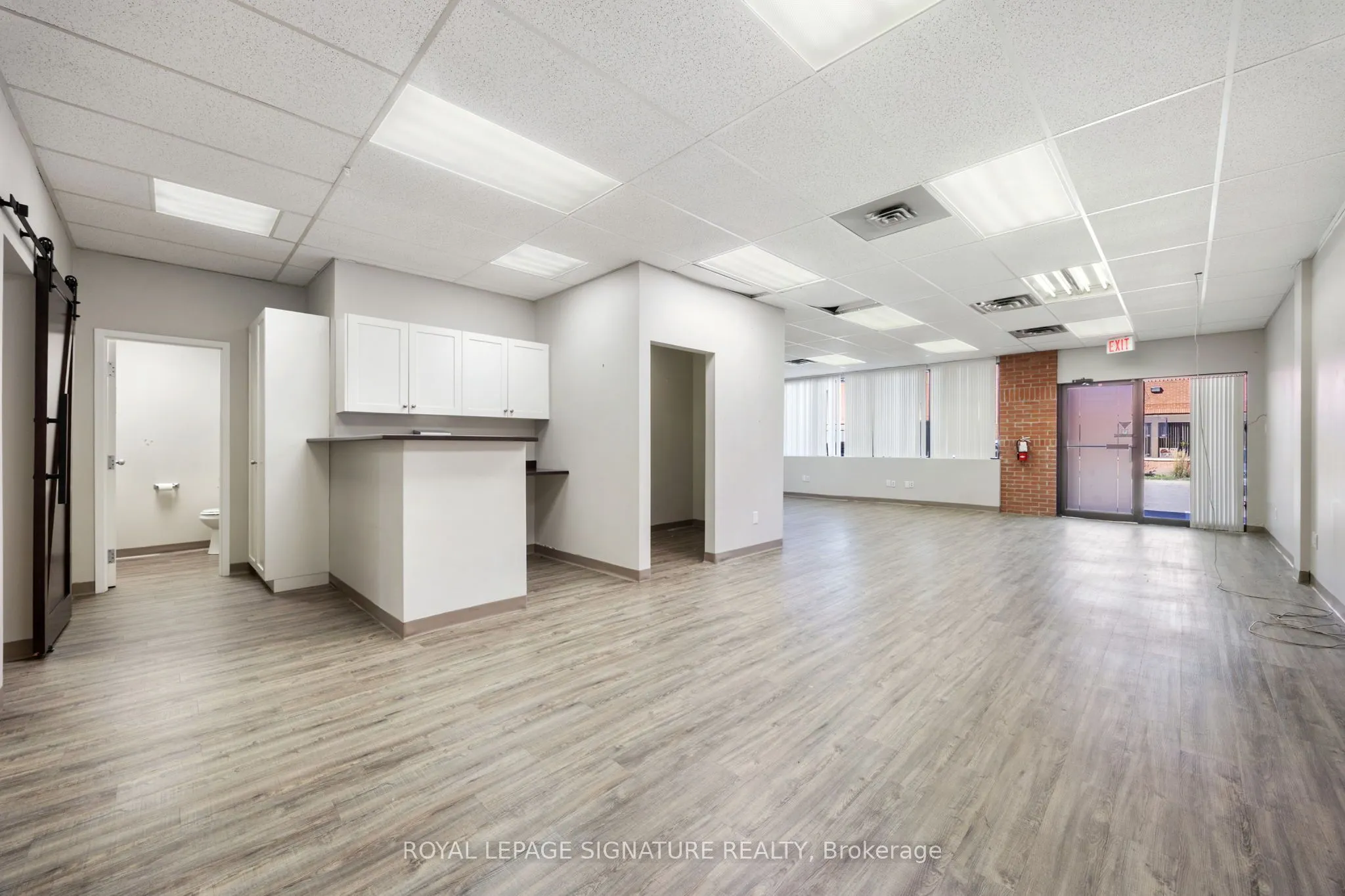 2285 Dunwin Drive, #5&12