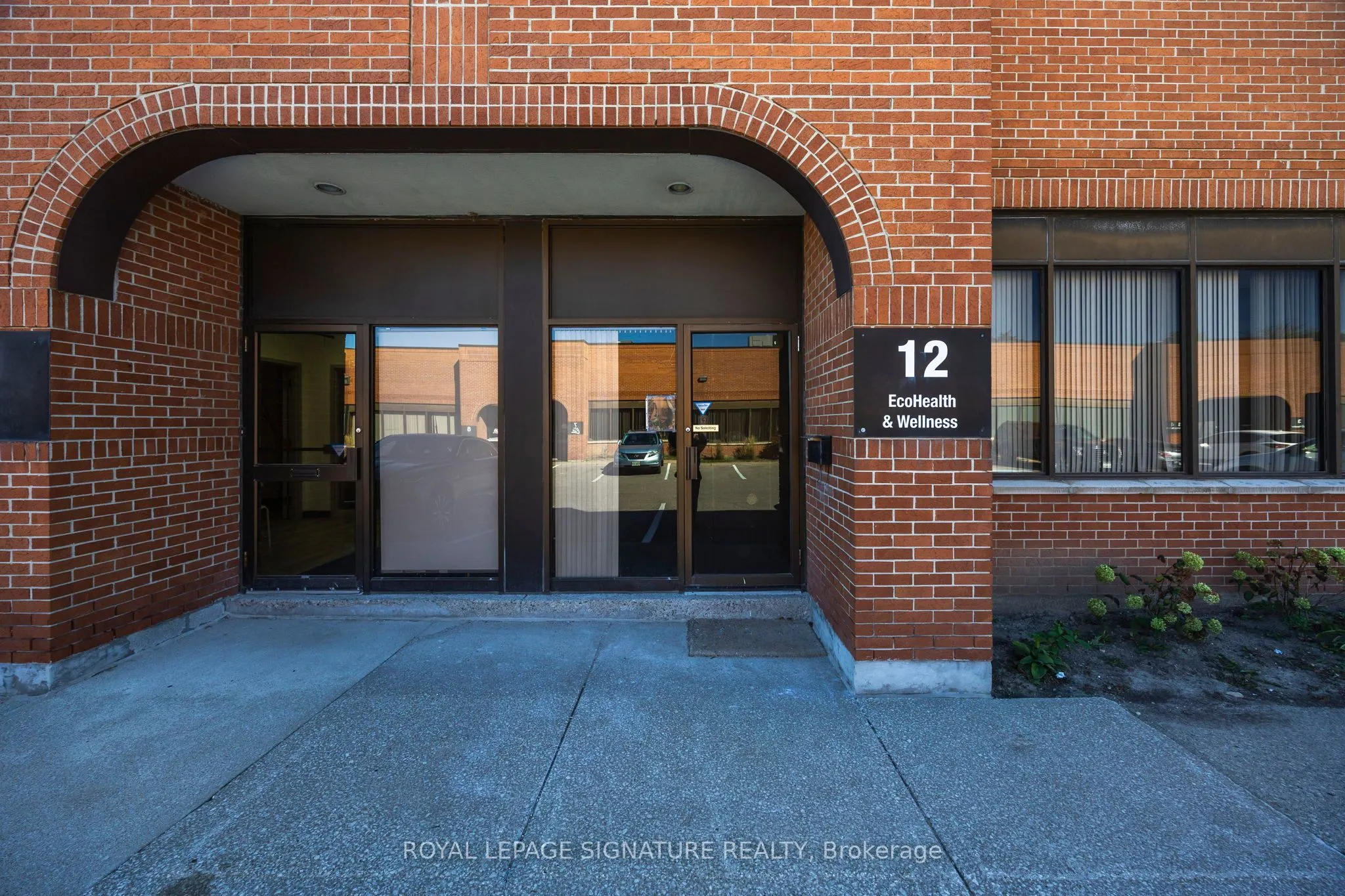 2285 Dunwin Drive, #5&12