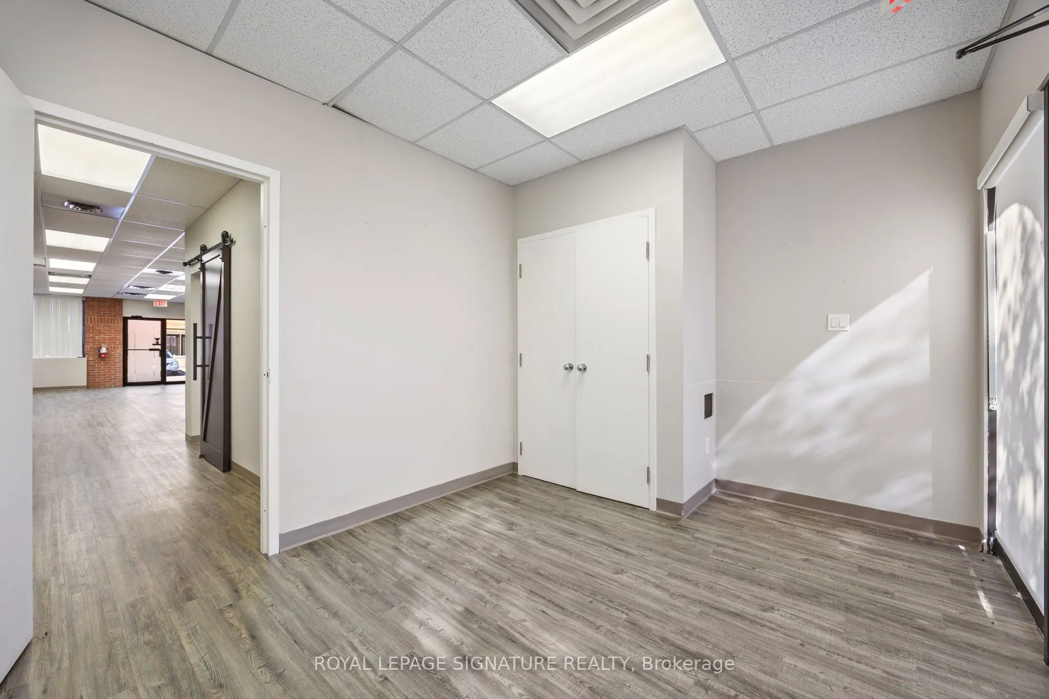 2285 Dunwin Drive, #5&12
