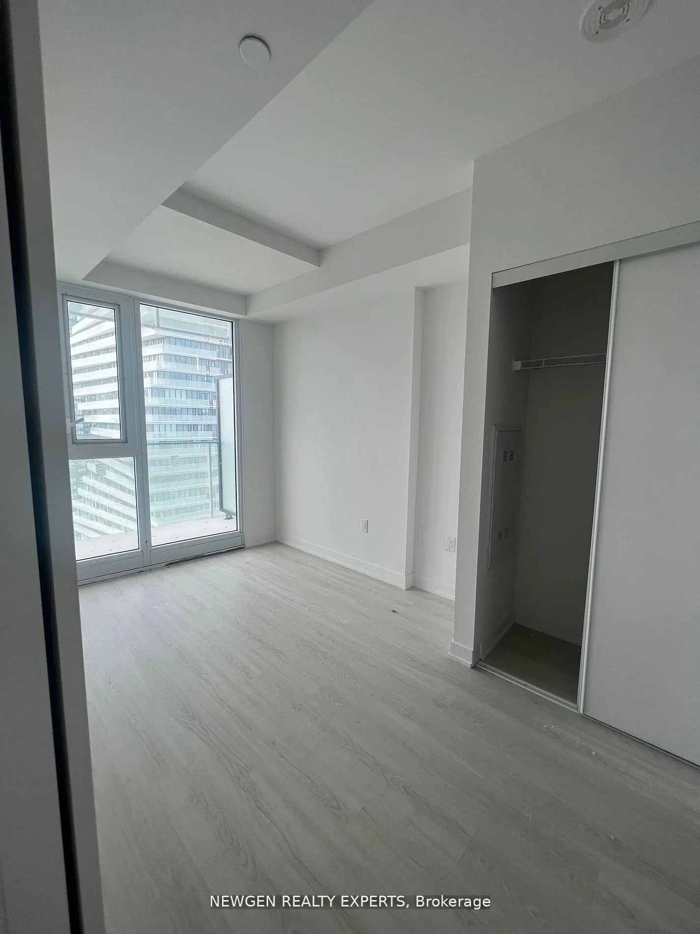 3883 Quartz Road, #3512