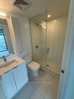 86 DUNDAS Street E, #818