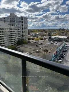 86 DUNDAS Street E, #818