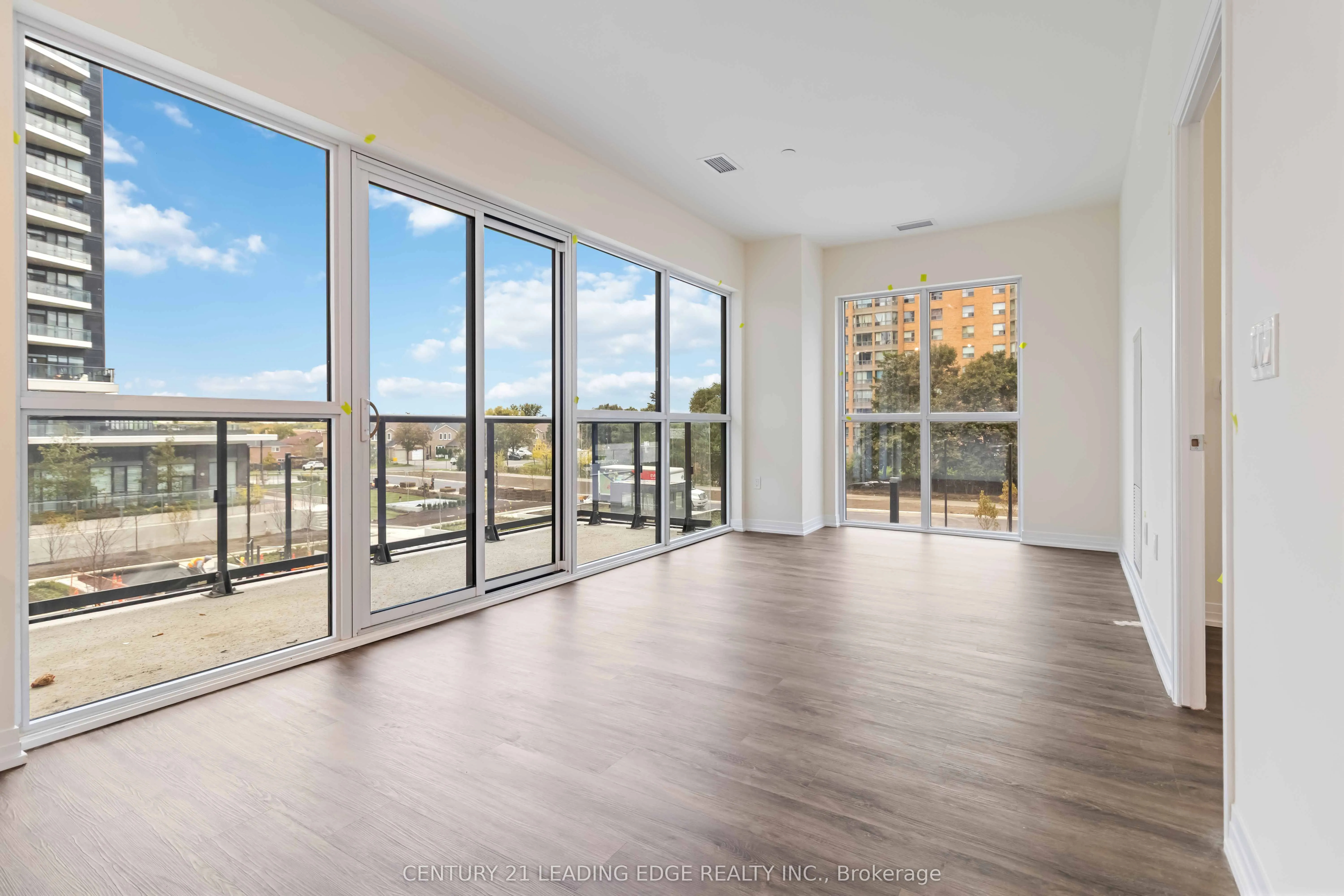 15 Watergarden Drive, #214