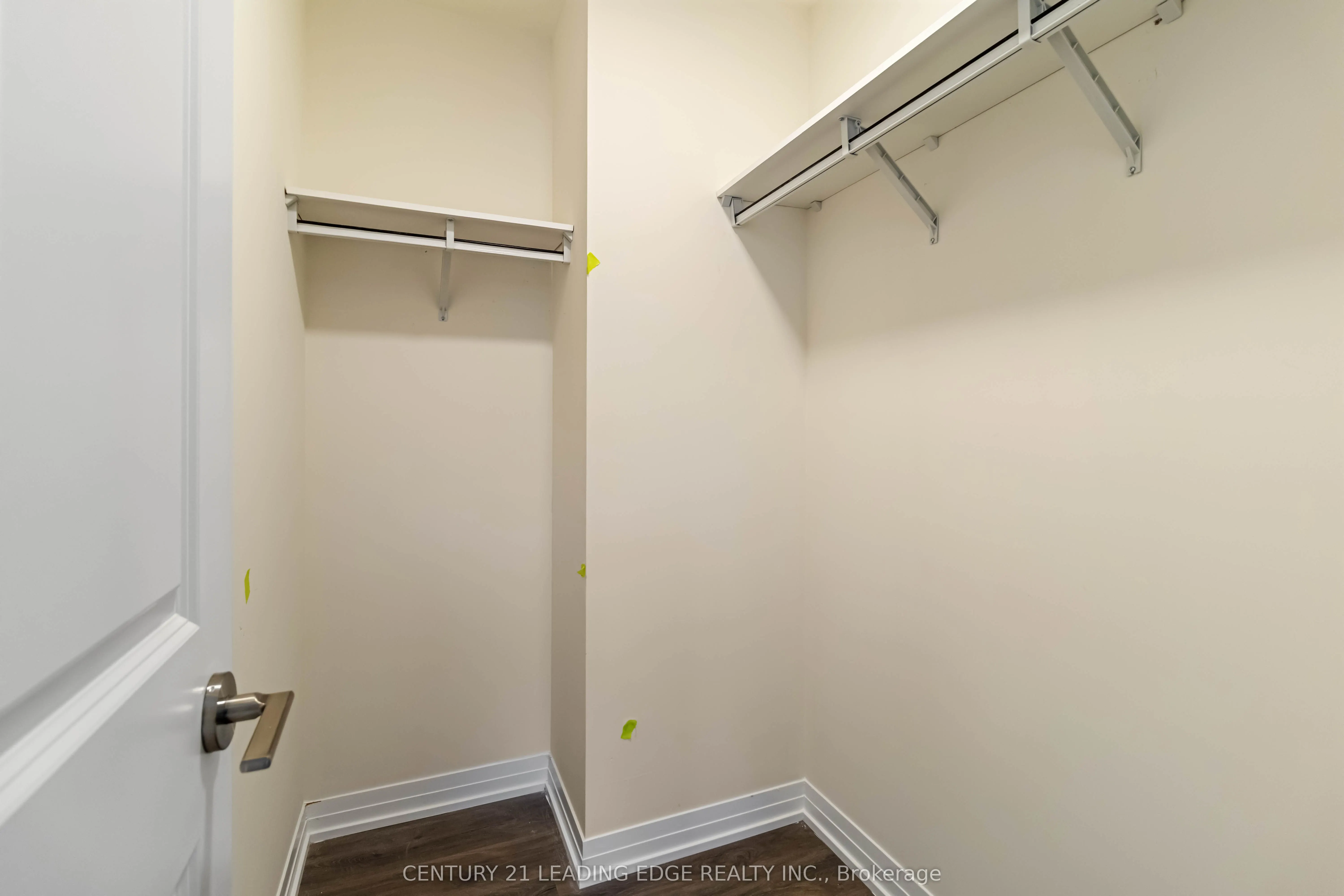 15 Watergarden Drive, #214