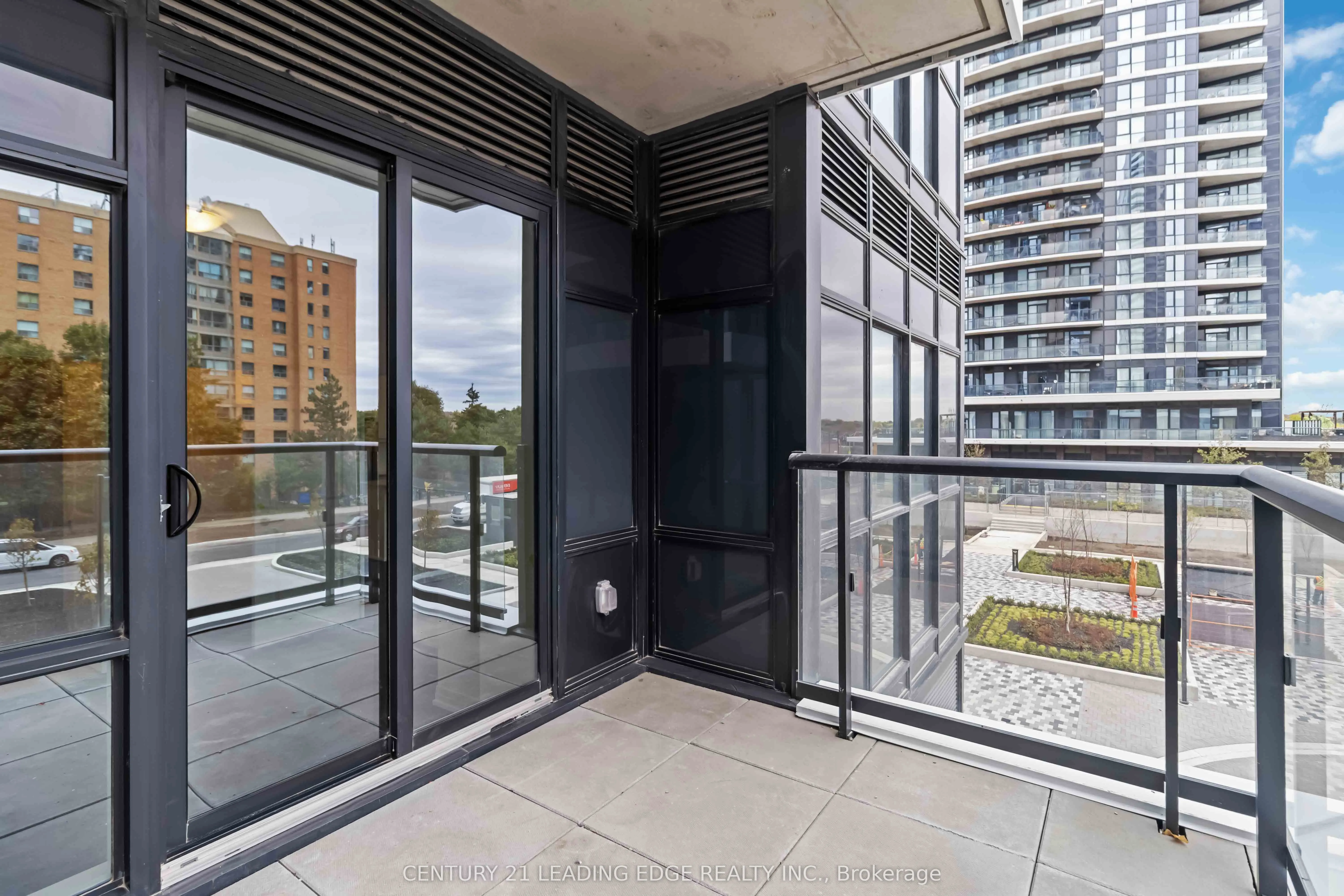 15 Watergarden Drive, #214