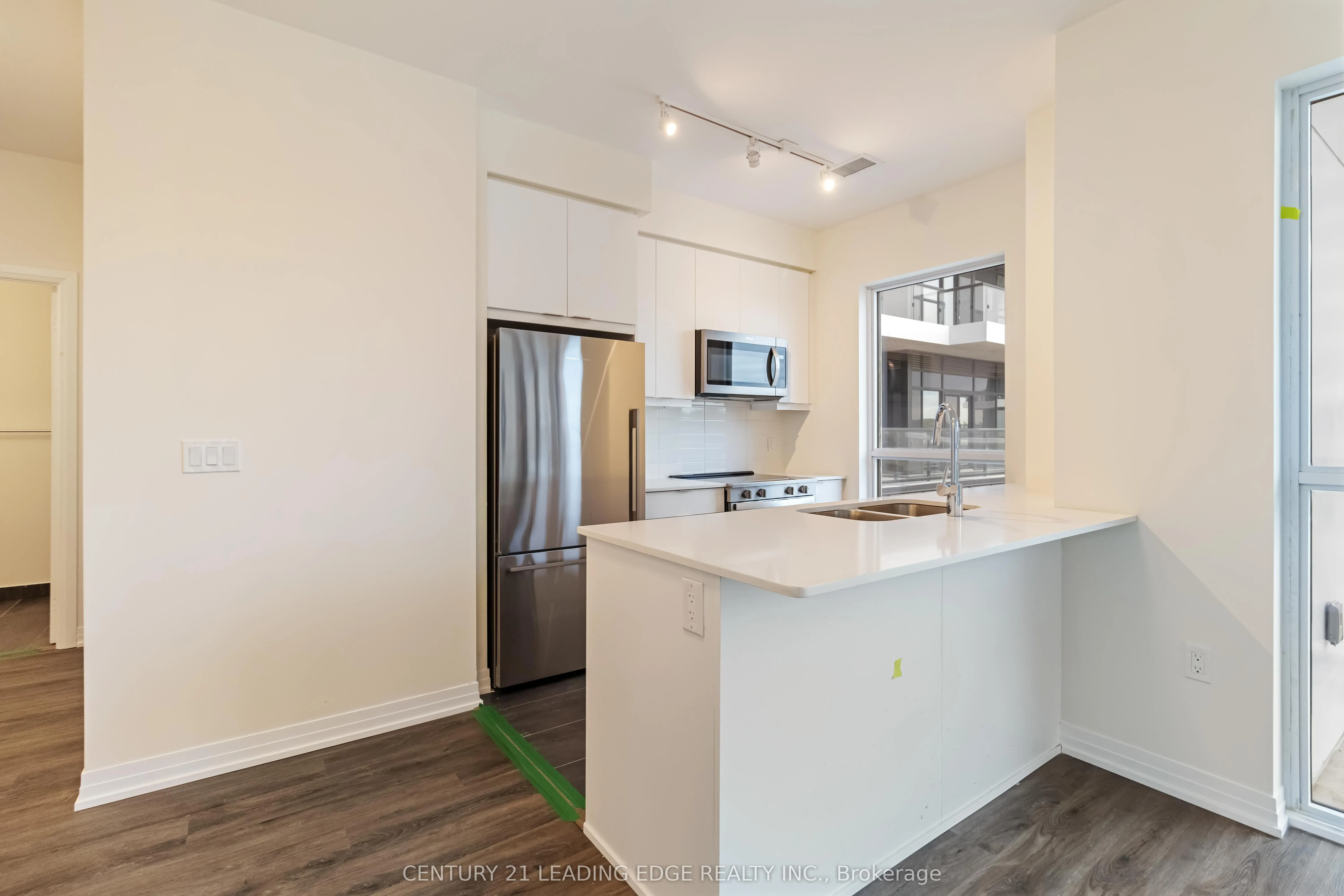15 Watergarden Drive, #214