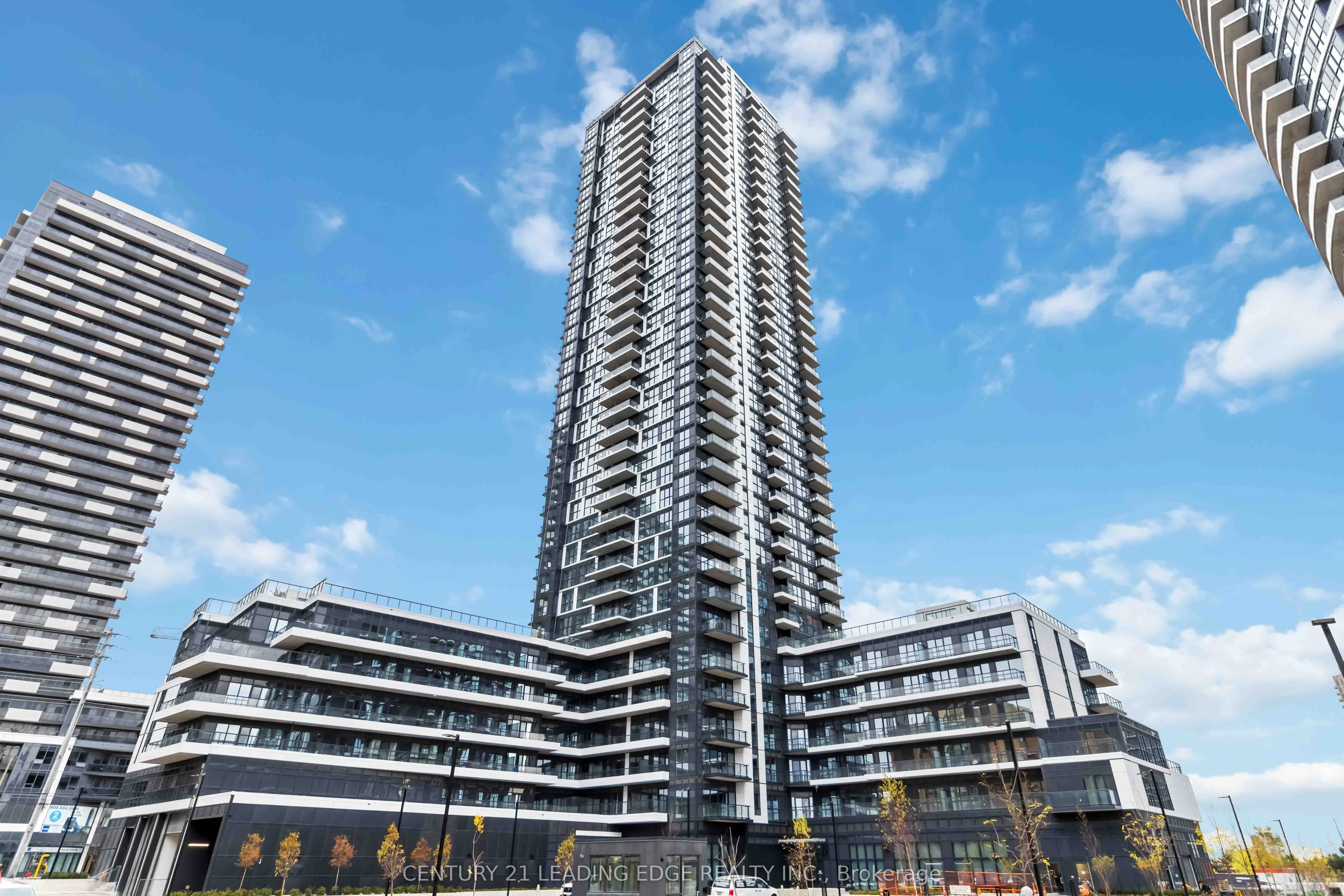 15 Watergarden Drive, #214