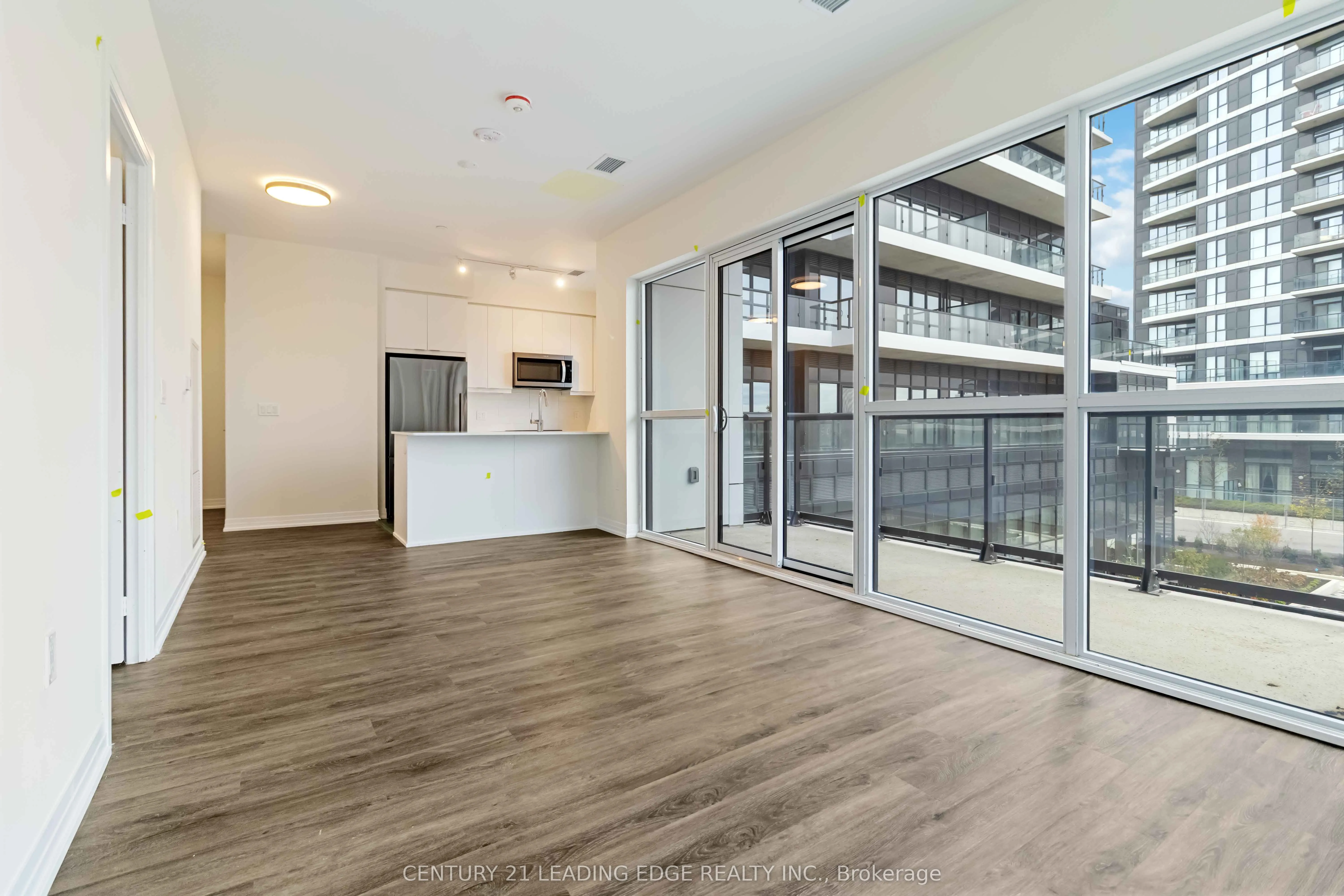 15 Watergarden Drive, #214