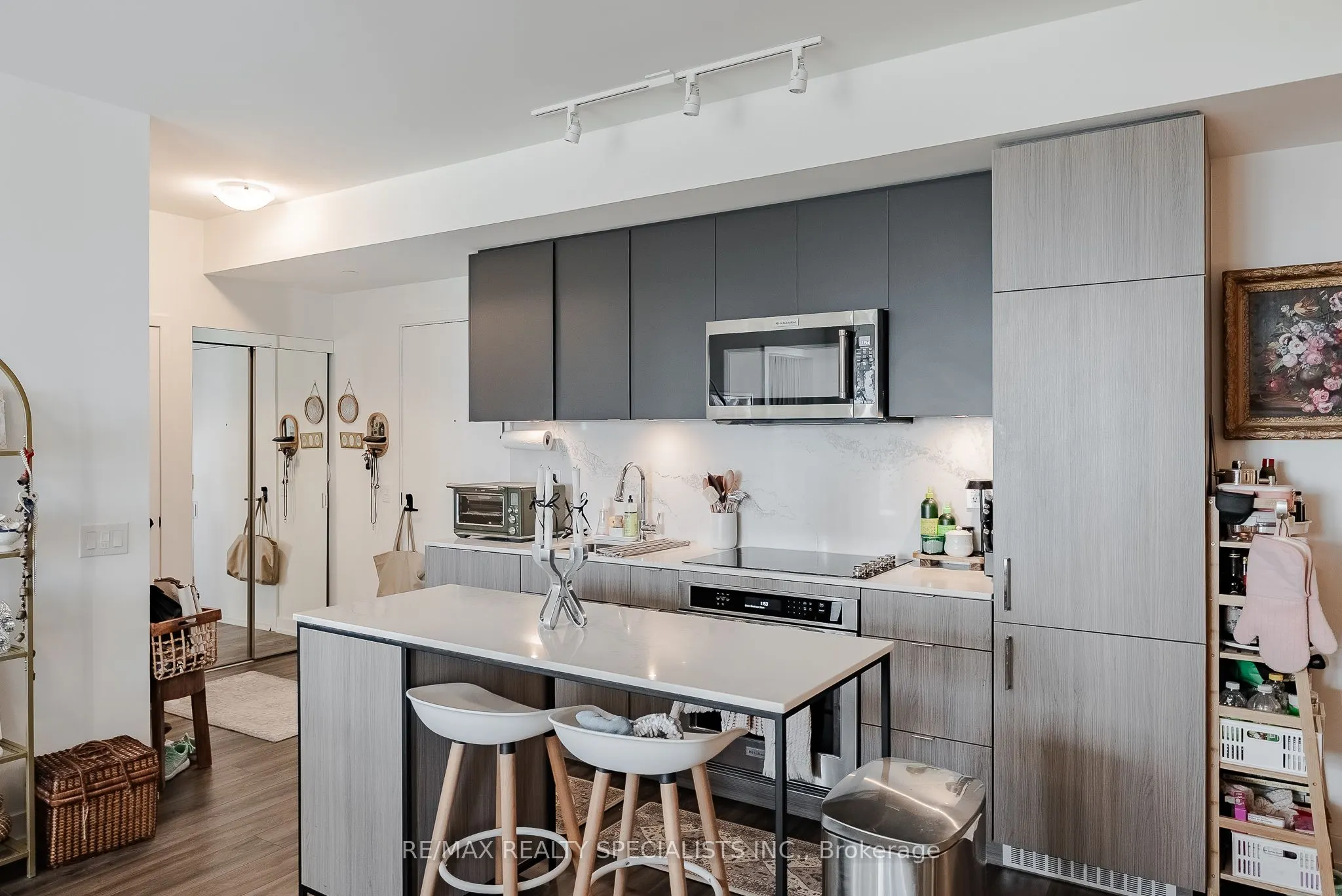 22 Missinnihe Way, #1007