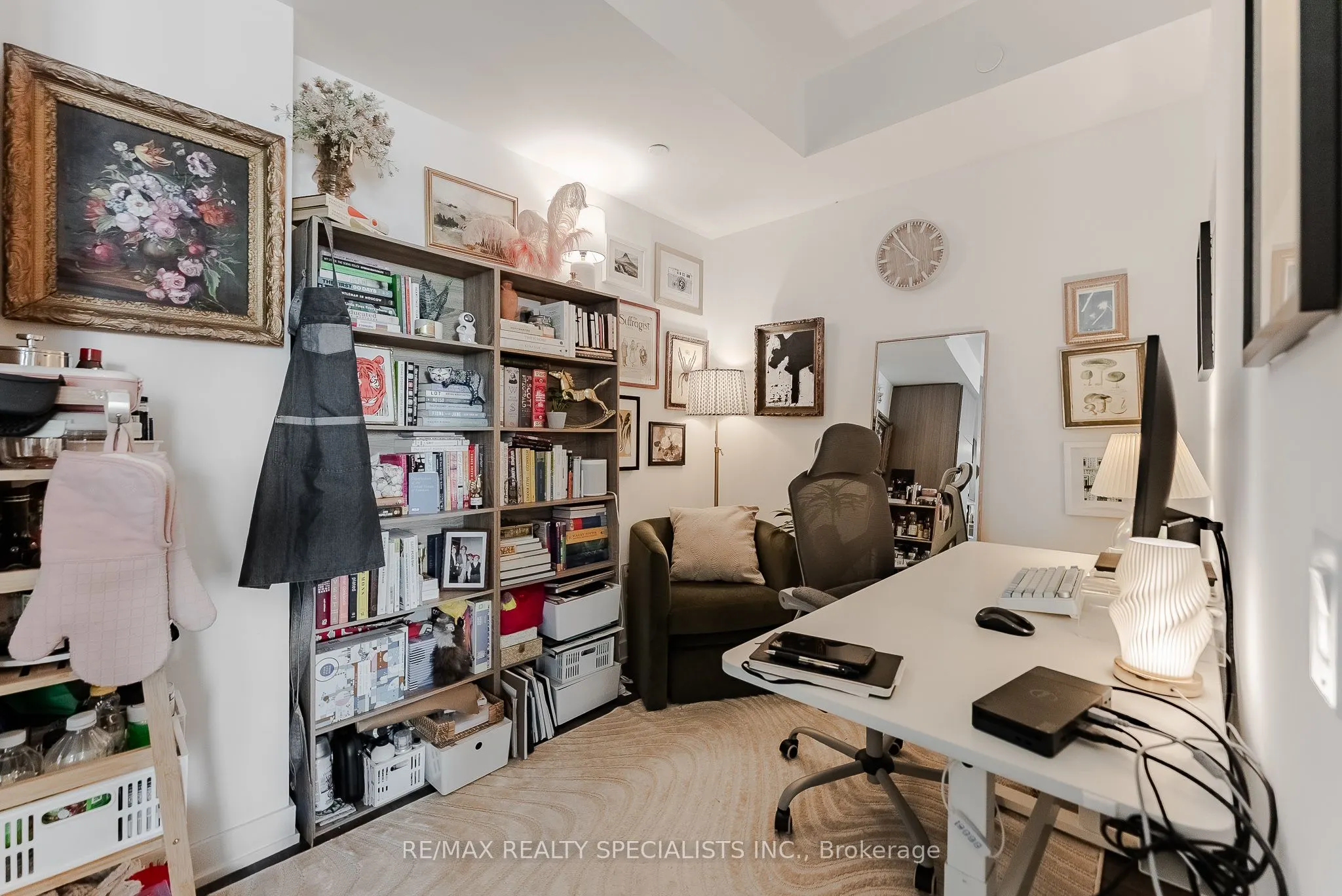 22 Missinnihe Way, #1007