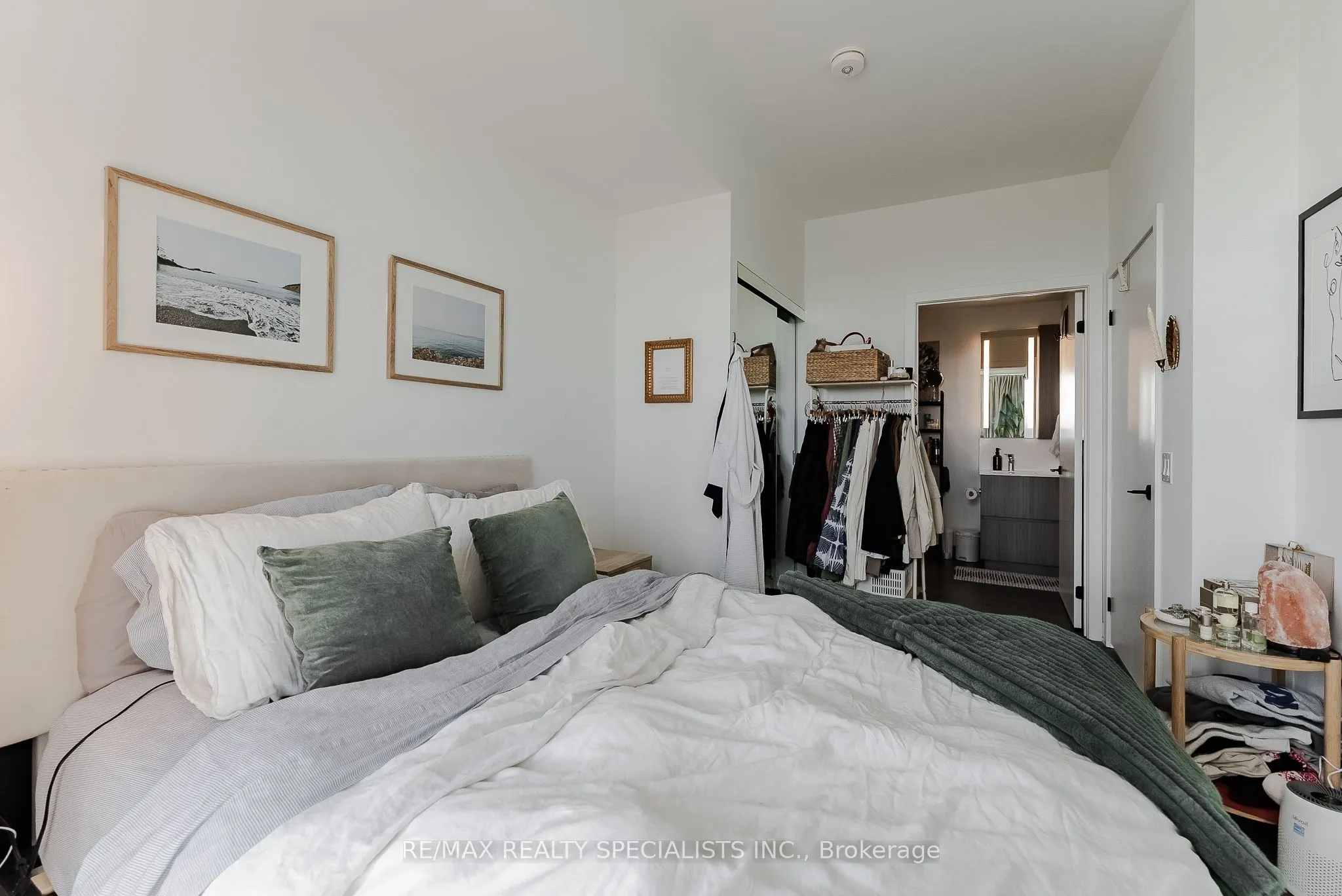 22 Missinnihe Way, #1007