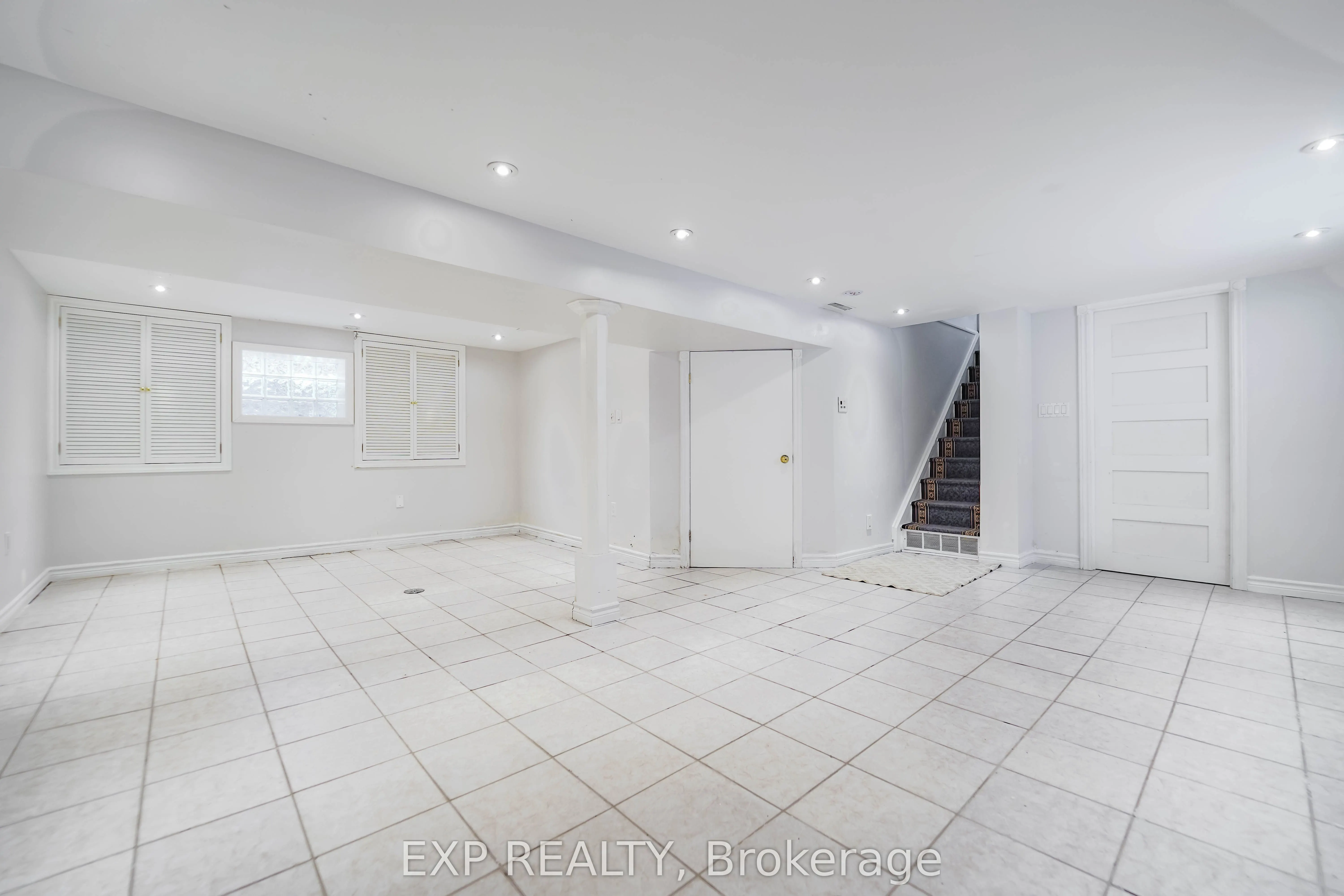 1331 St. James Avenue