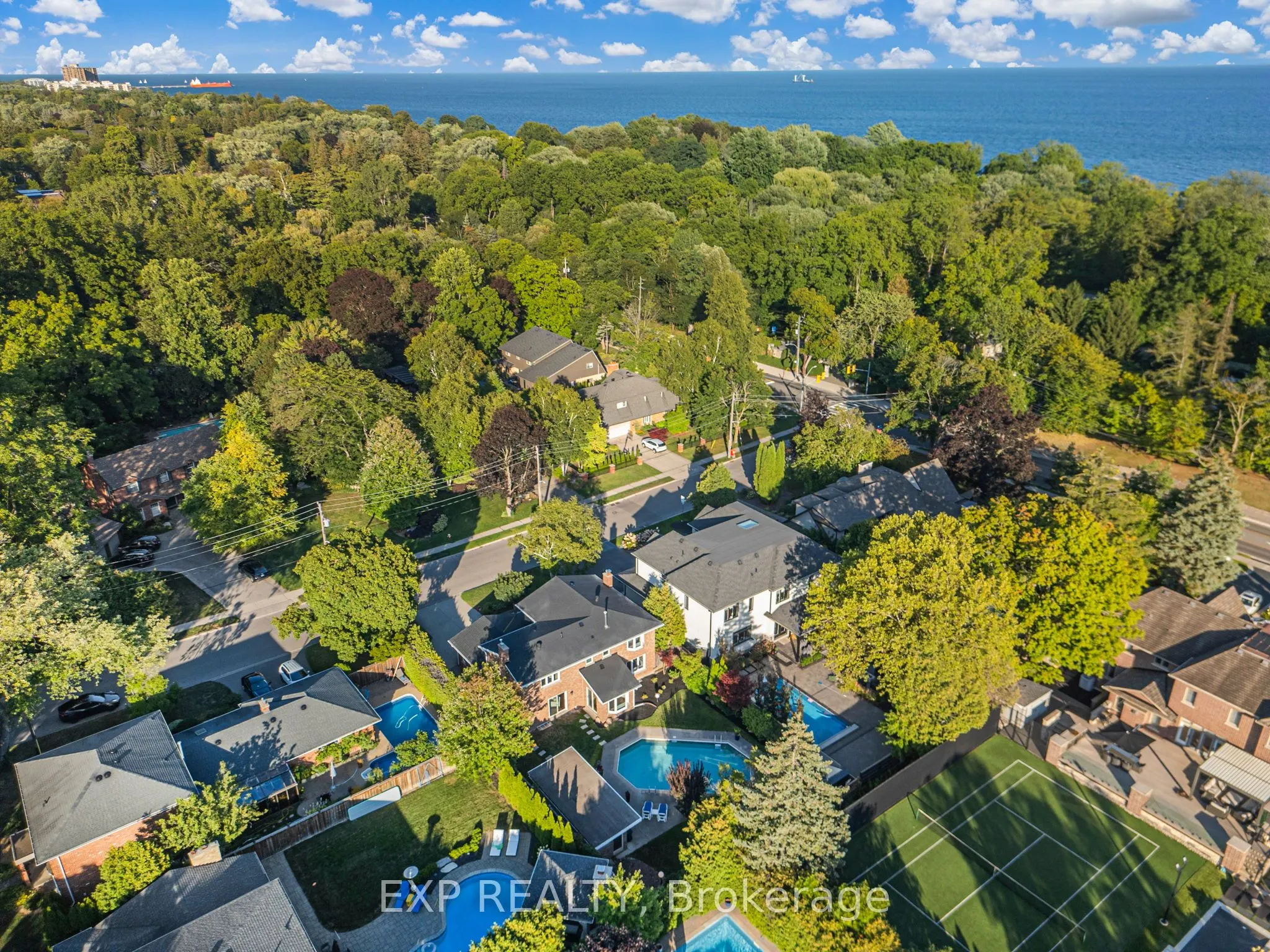 226 Shoreacres Road