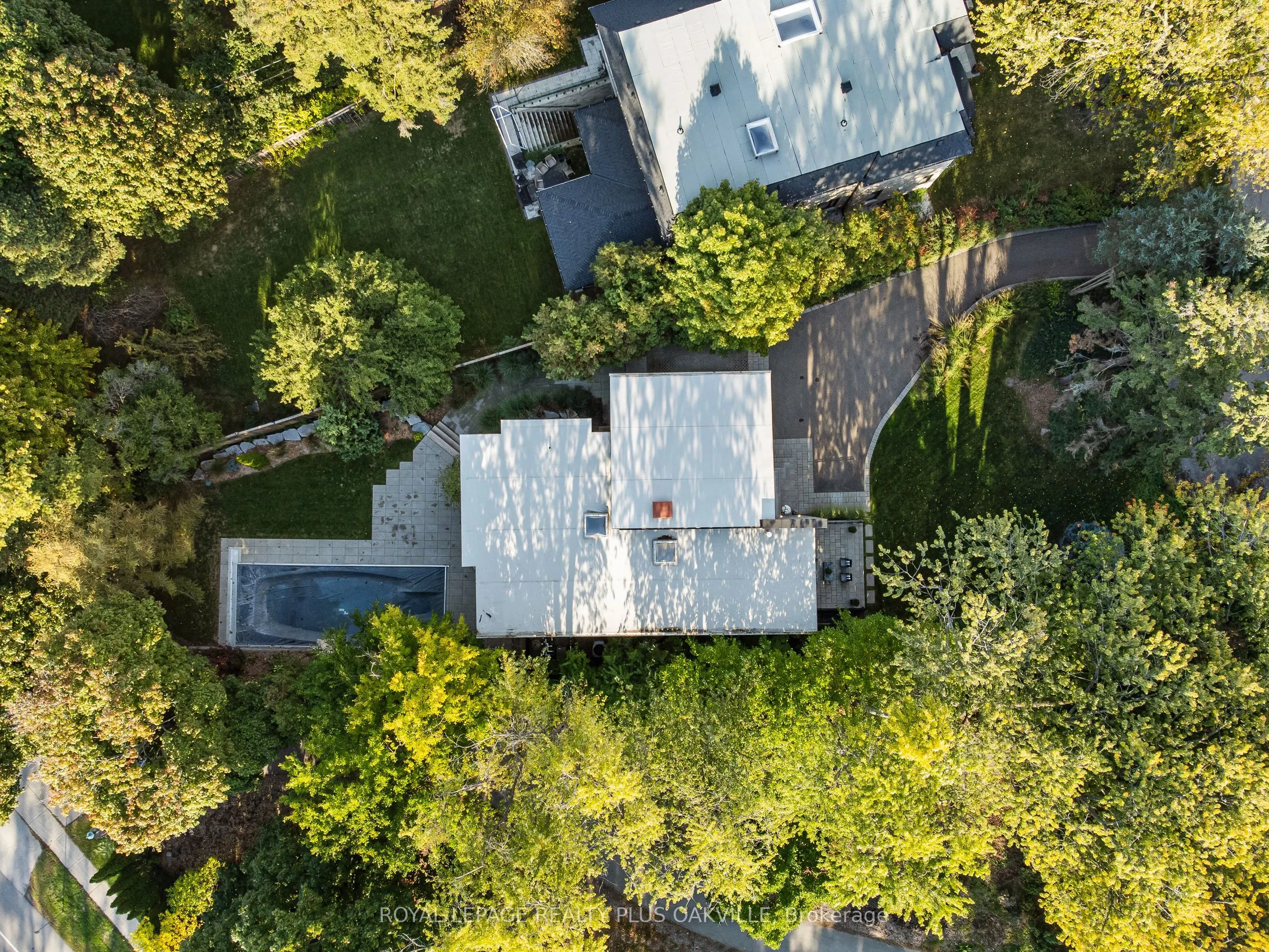 1207 Stirling Drive